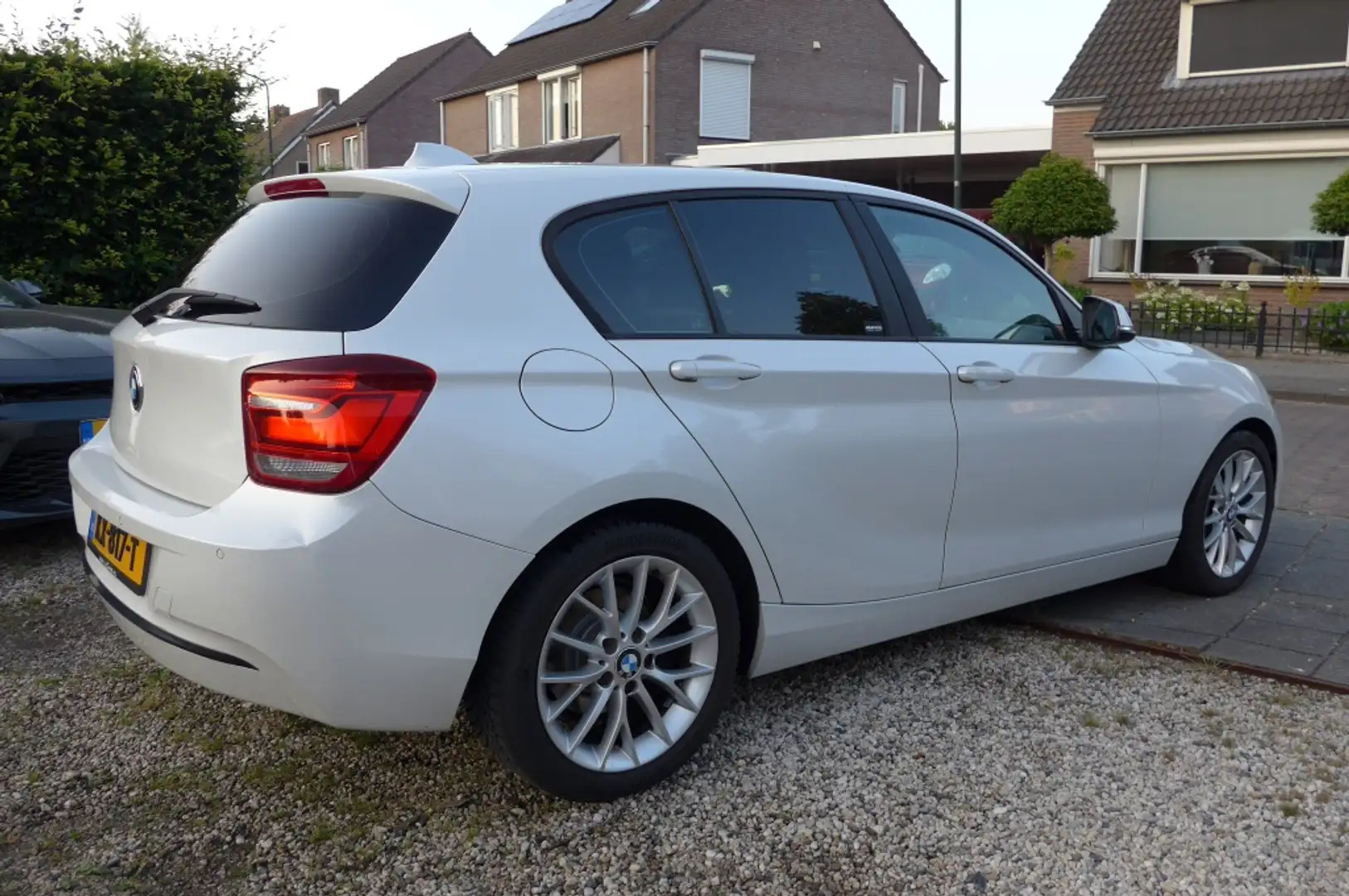 BMW 118 1-serie 118d Business Sport Blanc - 2