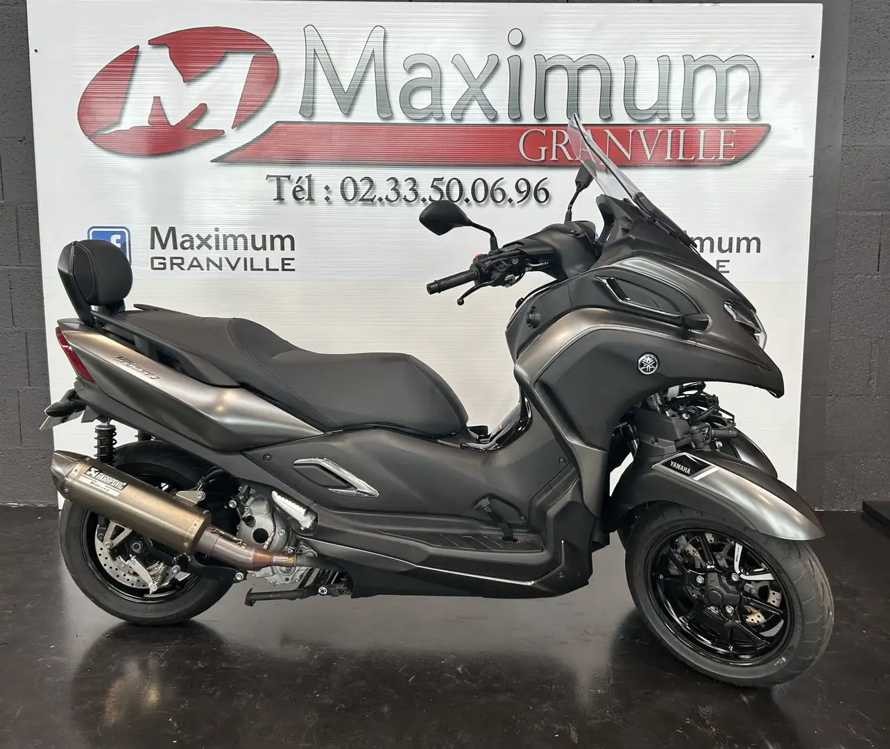 Yamaha TriCity Gri - 1