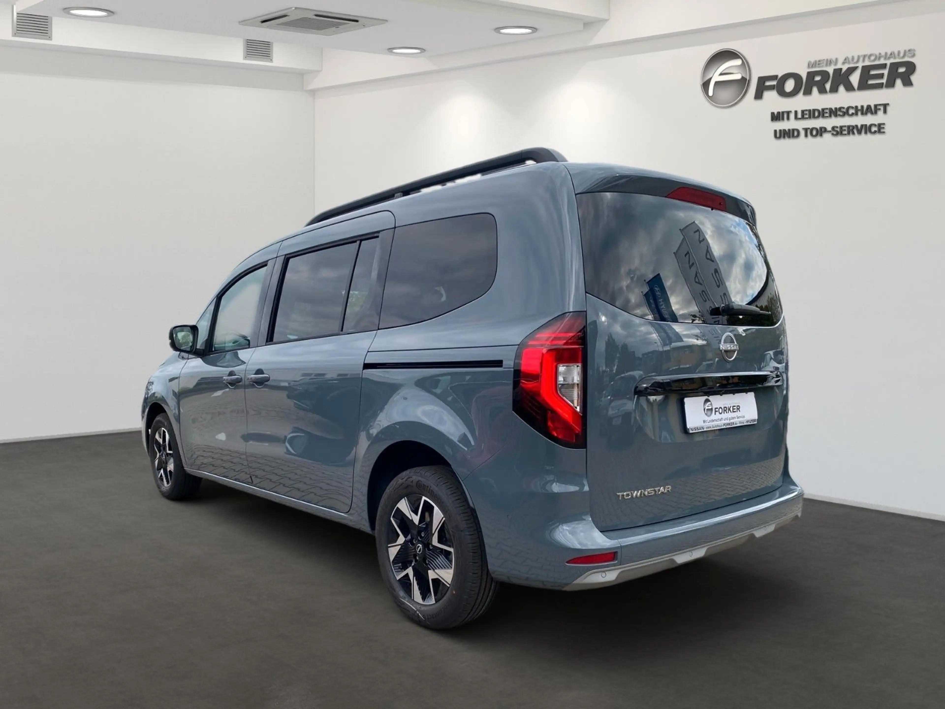 Nissan Townstar Kombi L2 Tekna 7-sitzer LED Navi — photo 4