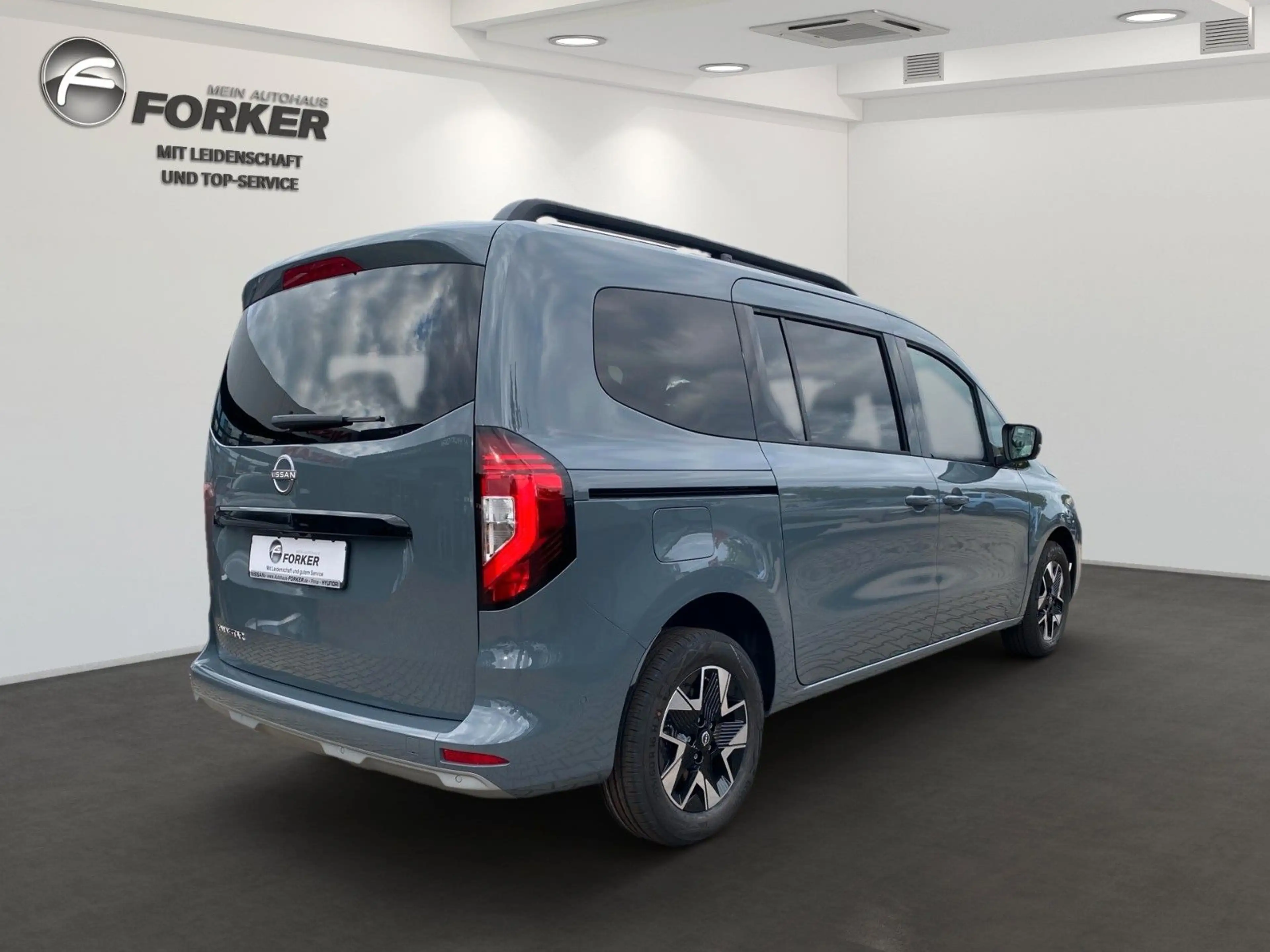 Nissan Townstar Kombi L2 Tekna 7-sitzer LED Navi — photo 3