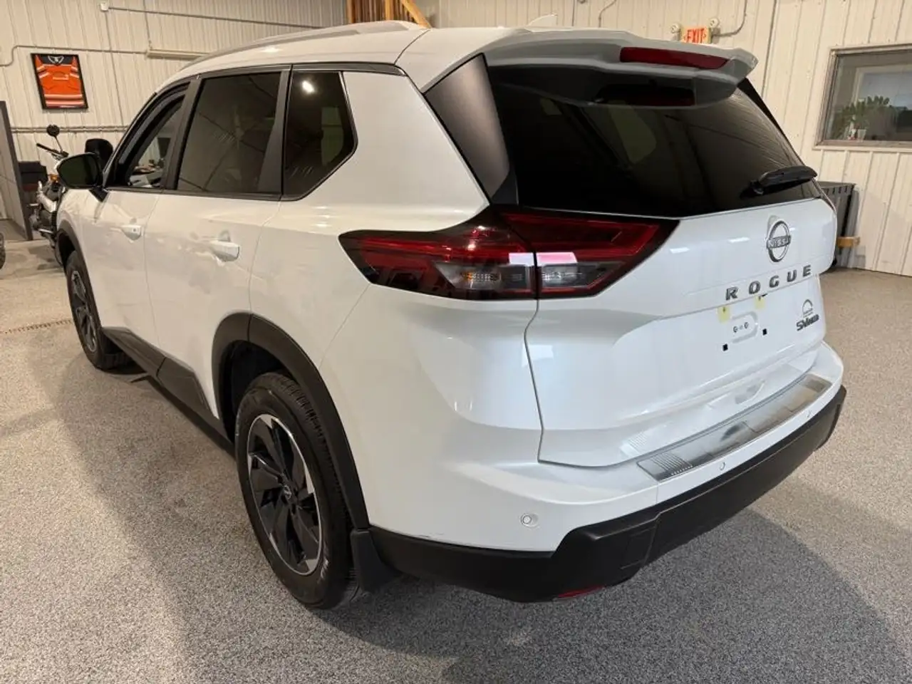 Nissan Rogue снимка Nissan Rogue