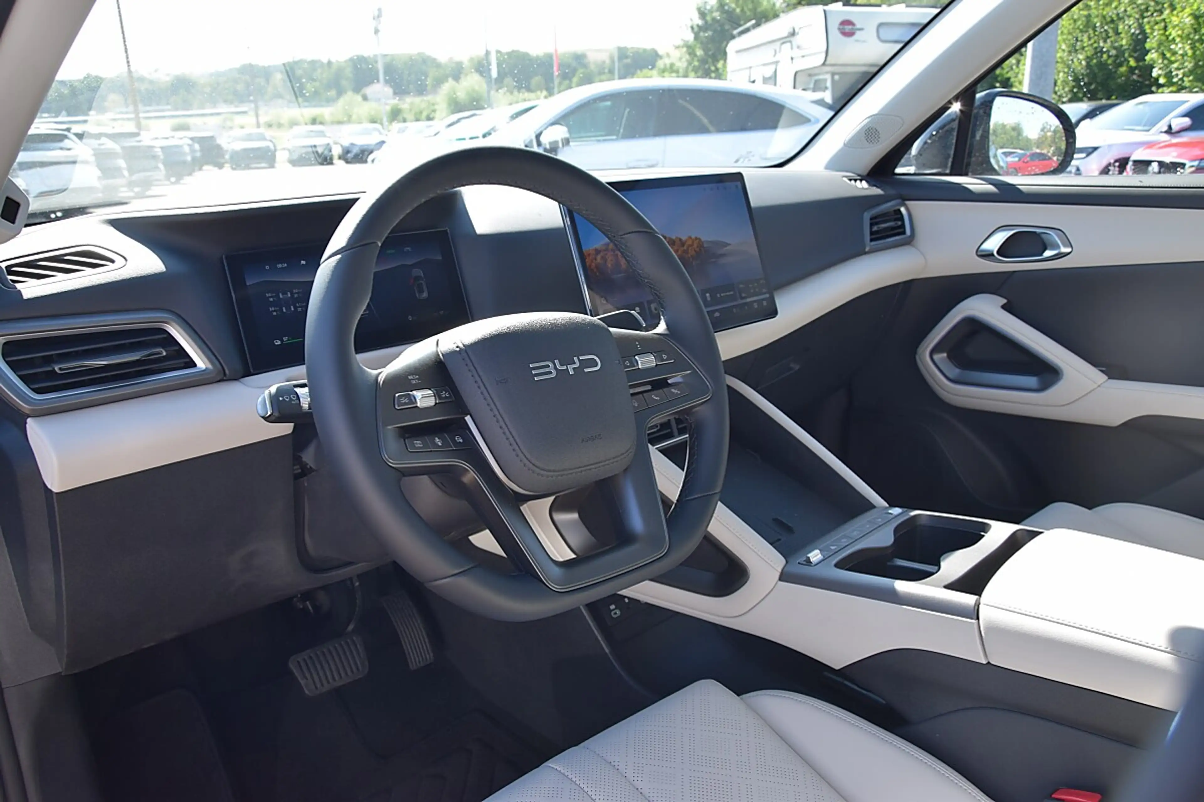 BYD Atto 2 Atto2 64,8 kWh Comfort Österreich Paket — photo 15