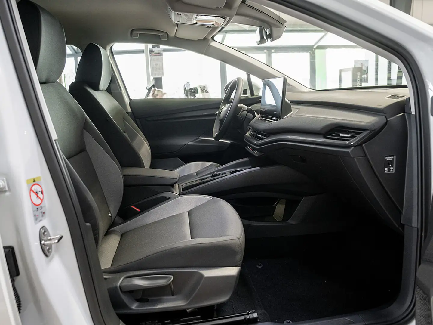 Skoda Elroq 50 Tour Studio SHZ KAMERA NAVI ACC LED Weiß - 2