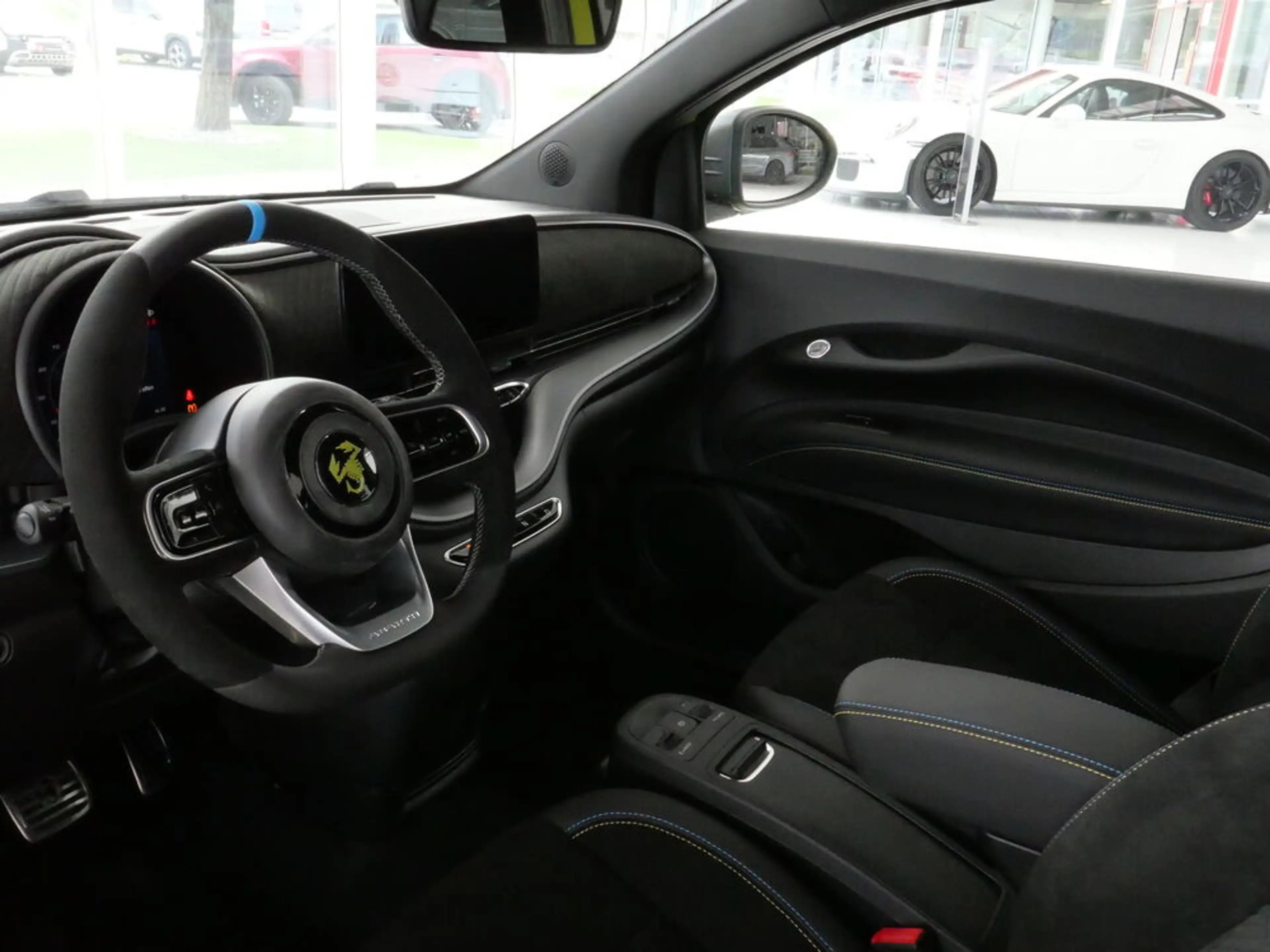 Abarth 500 500e Cabrio Turismo *SPORTPAKET*CARPLAY*LED* — photo 12