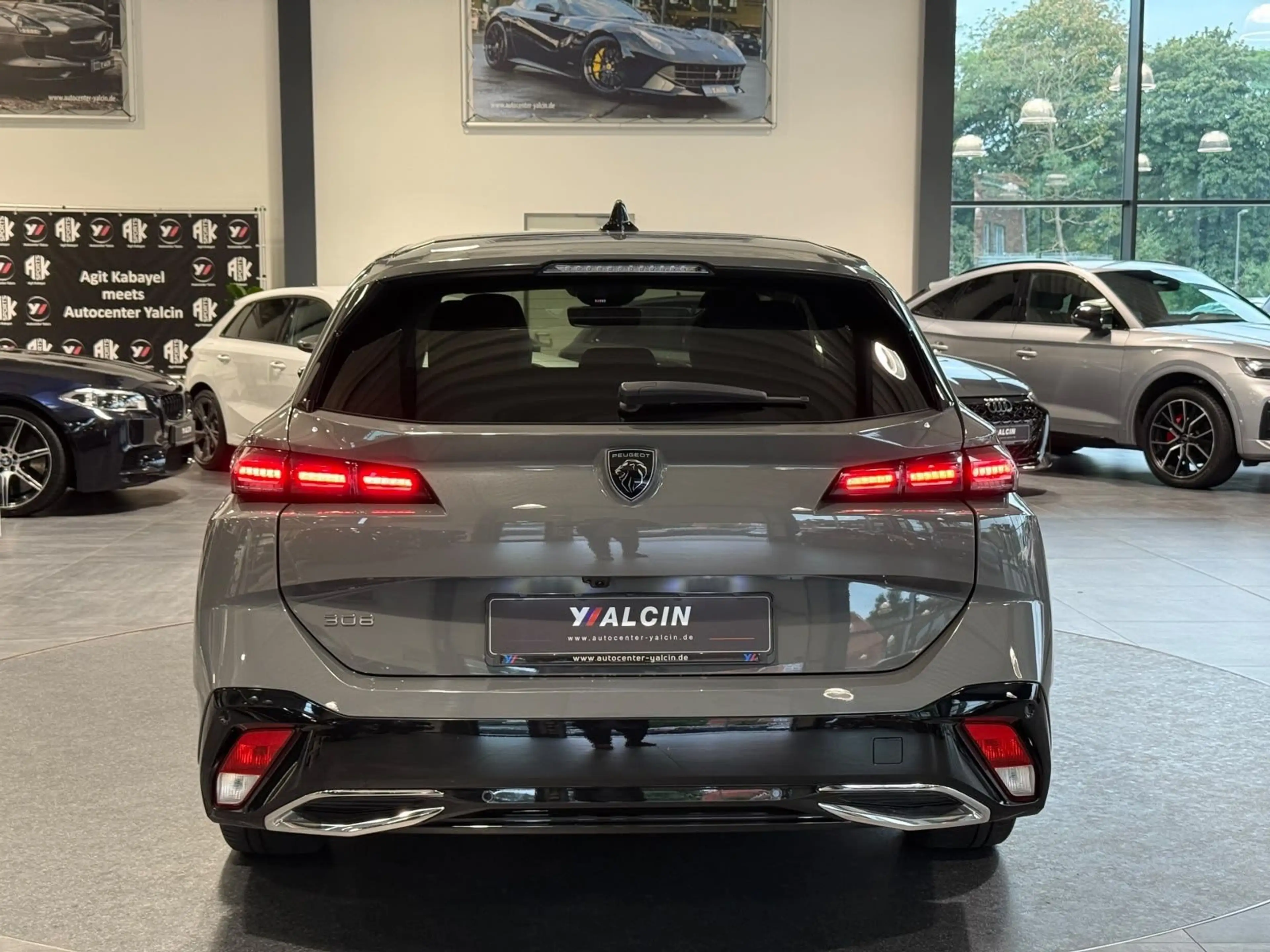 Peugeot 308 BlueHDi 130 EAT8 Allure Pack SW ACC/R-CAM/AH — photo 8