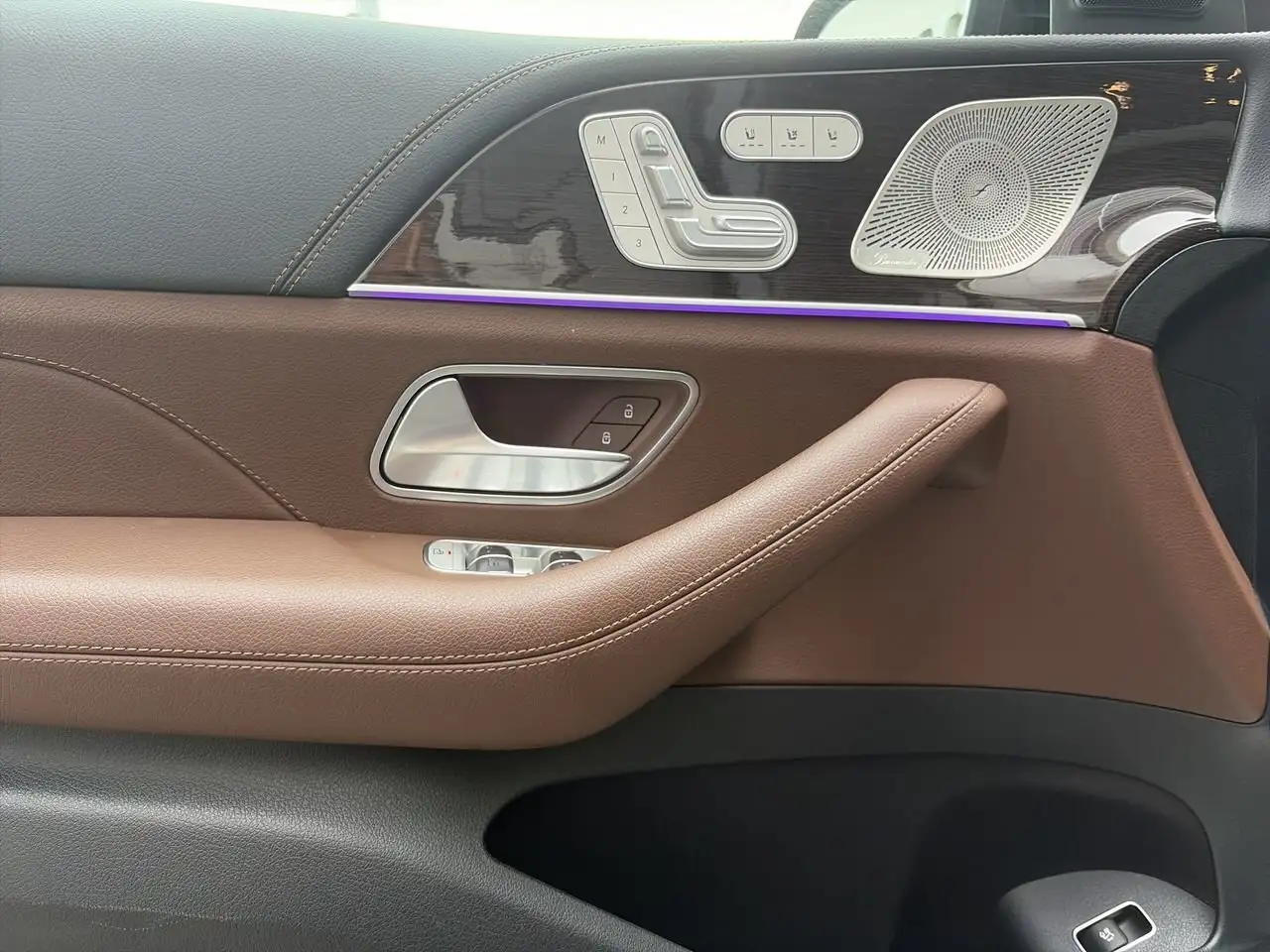 Mercedes-Benz GLE photo Mercedes-Benz GLE