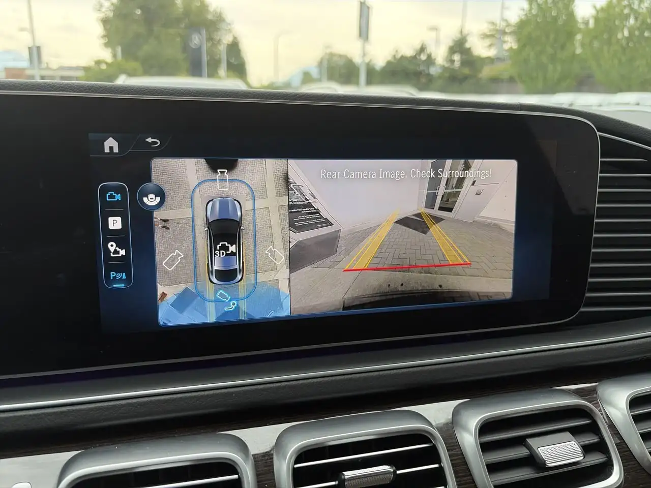 Mercedes-Benz GLE photo Mercedes-Benz GLE
