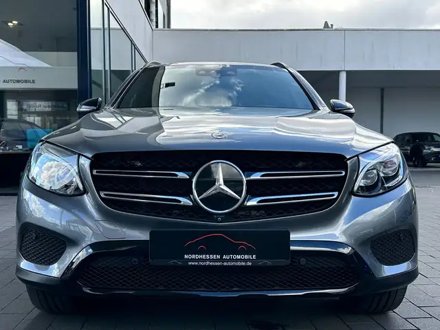 Mercedes-Benz GLC view 5