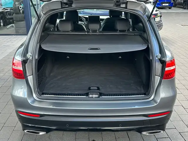 Mercedes-Benz GLC view 8