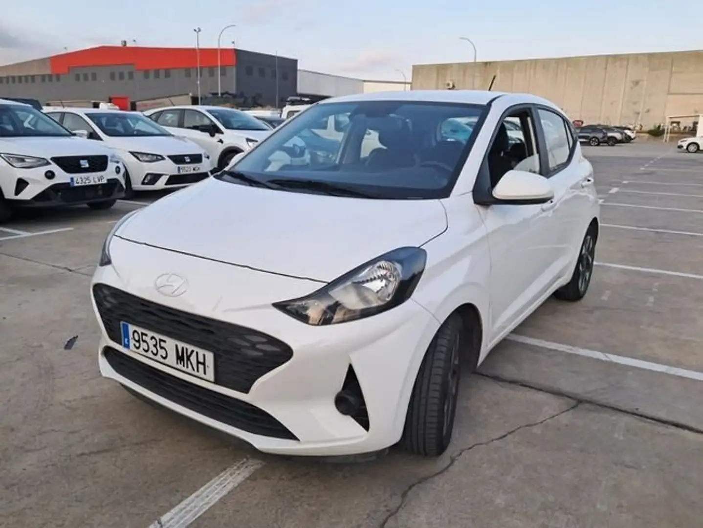 Hyundai i10 1.0 Klass Negro - 1