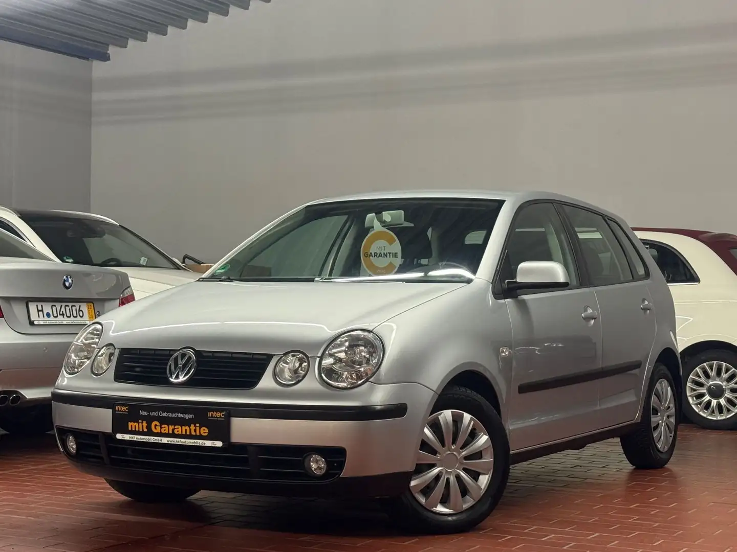 Volkswagen Polo 1.2 Klima/Garantie/TÜV Neu Silber - 2