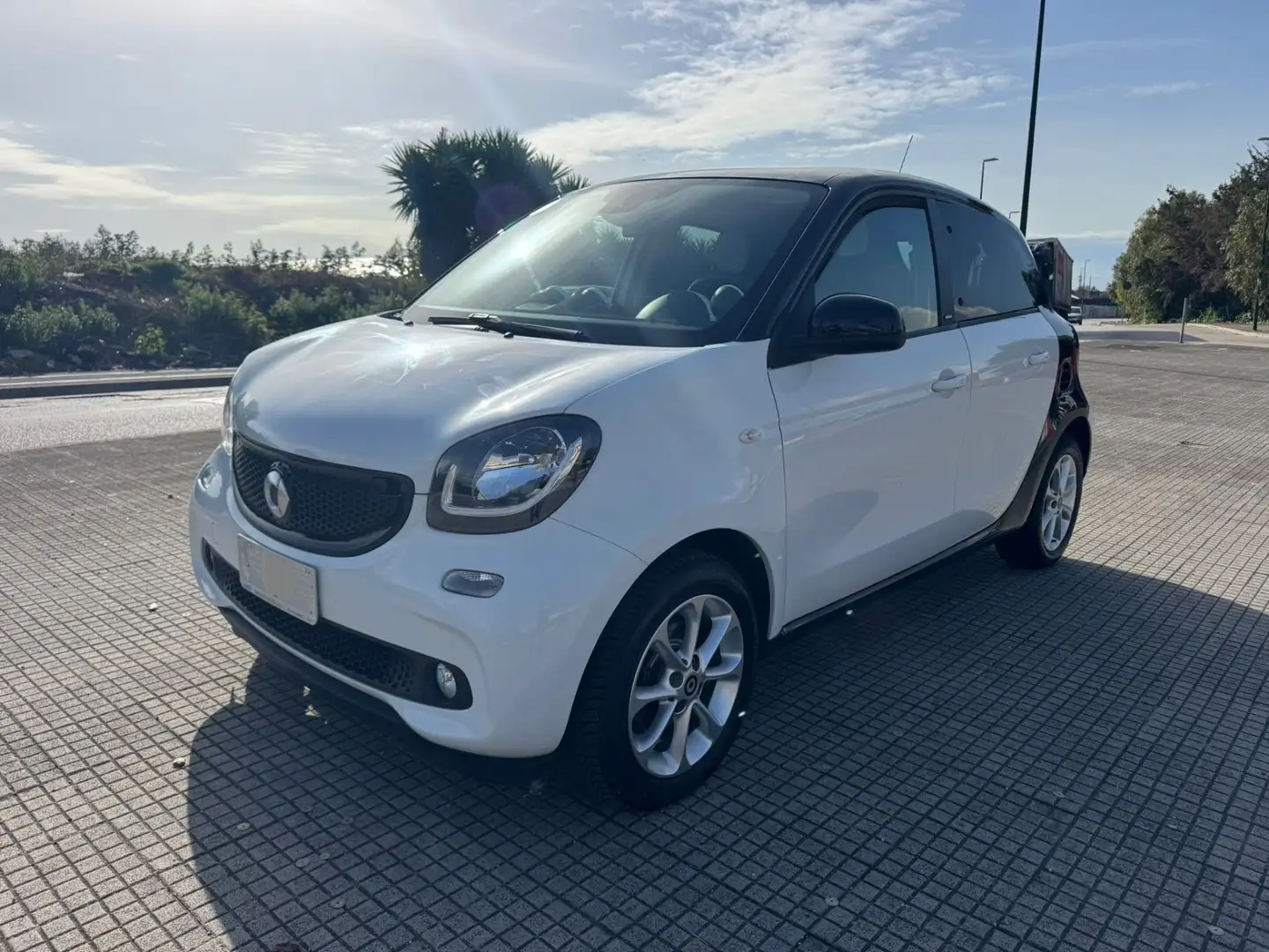 smart forFour forfour 90 0.9 Turbo Passion Blanc - 1