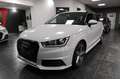 Audi A1 S-Line*NAVI*PDC*SHZ*TEMPO*MMI*KLIMA*SCHECKHEF Blanc - thumbnail 1
