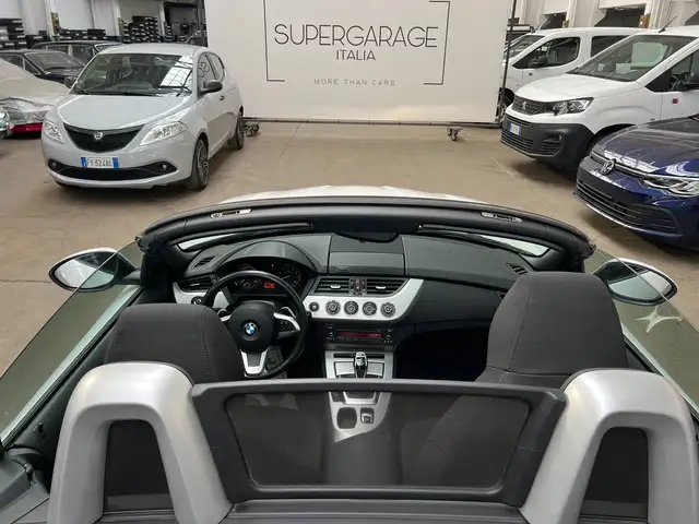 BMW Z4 view 7