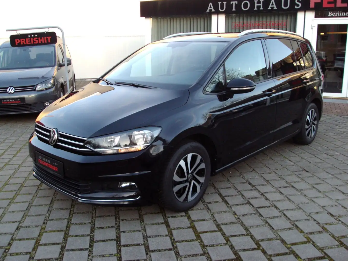 Volkswagen Touran 1.5 TSI OPF DSG Active 7-Sitzer Schwarz - 1