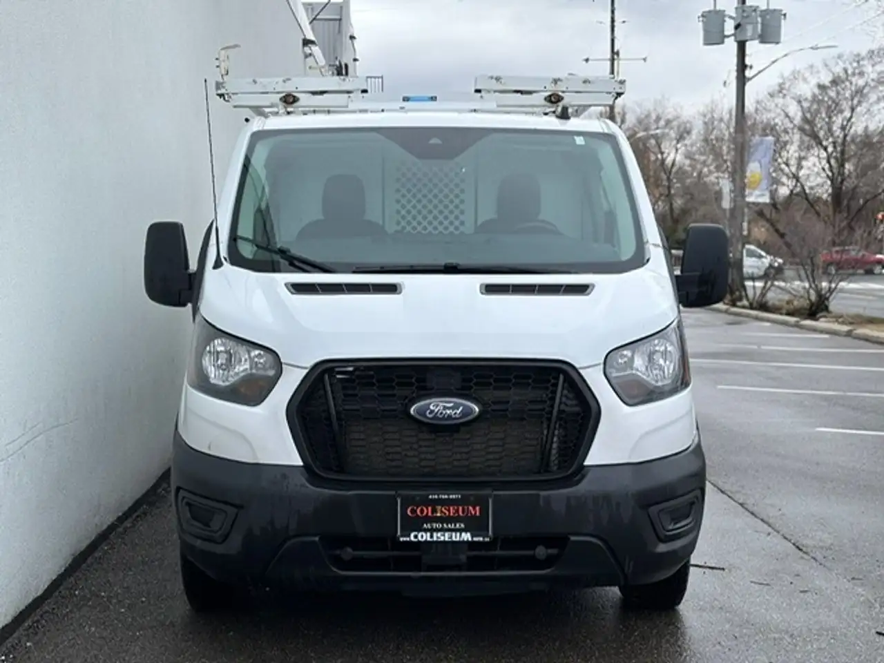 Ford Transit Cargo Van снимка Ford Transit Cargo Van