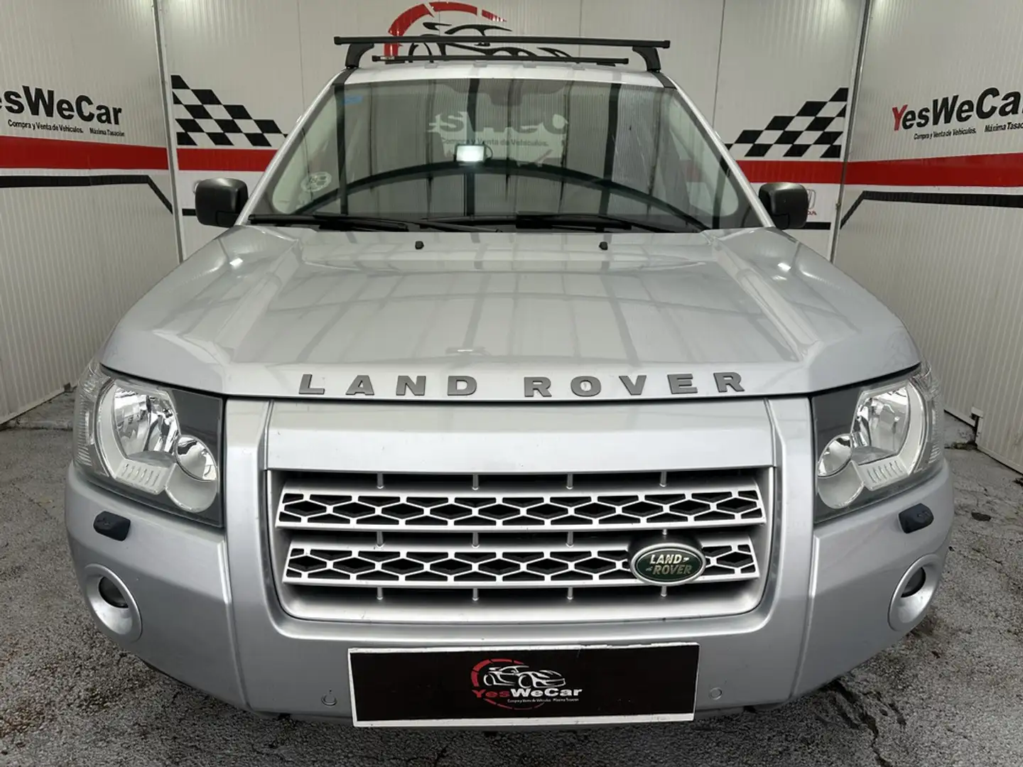 Land Rover Freelander 2.2Td4 SE Gris - 2