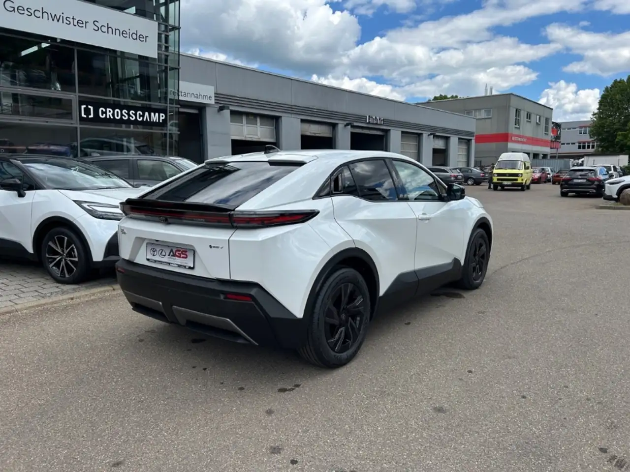 Toyota C-HR C-HR+ 165 kW 4x2 Teamplayer Elektro 4