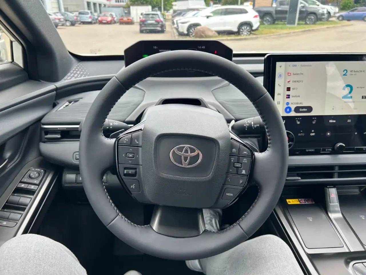 Toyota C-HR C-HR+ 165 kW 4x2 Teamplayer Elektro 16