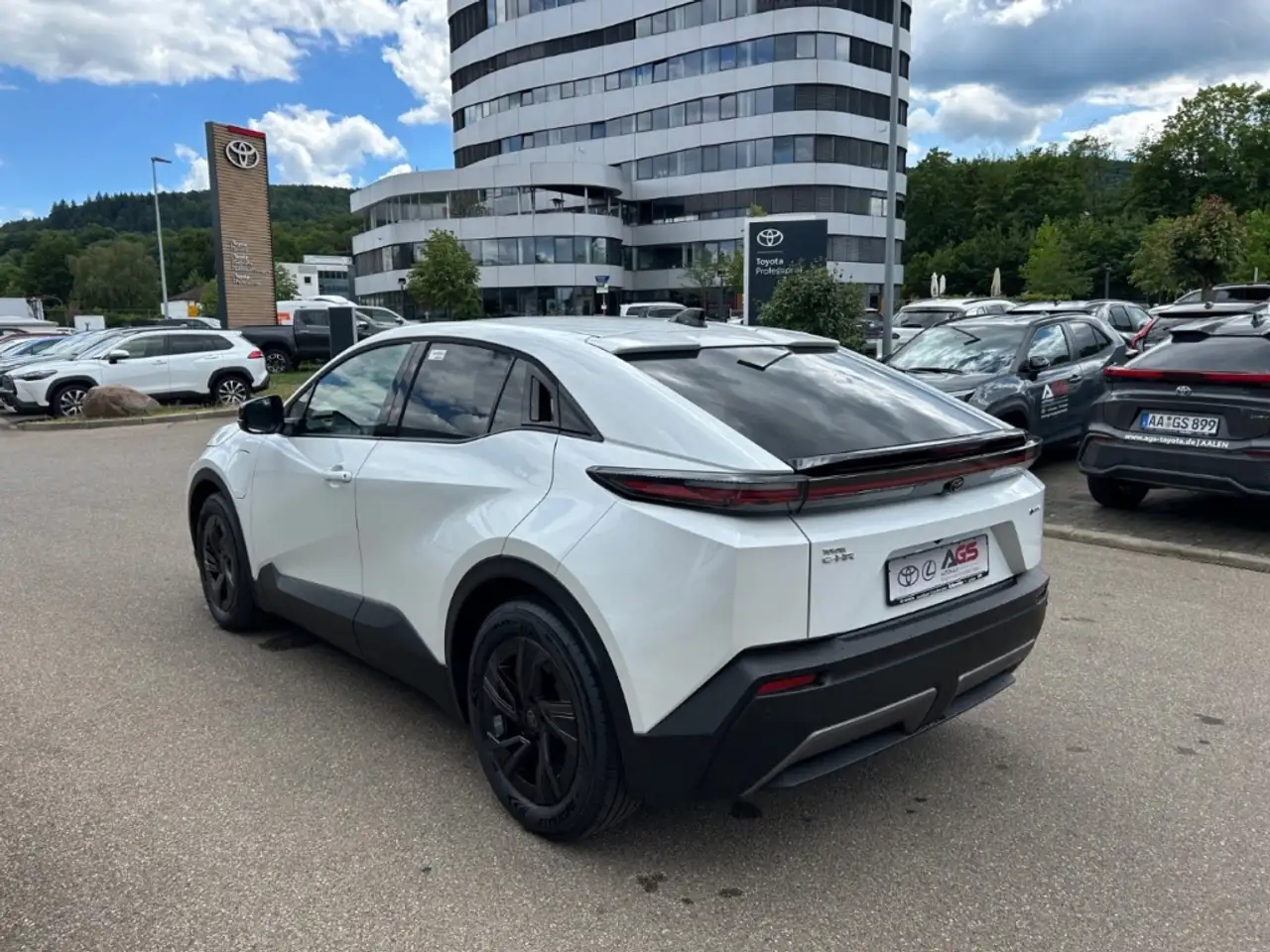 Toyota C-HR C-HR+ 165 kW 4x2 Teamplayer Elektro 5