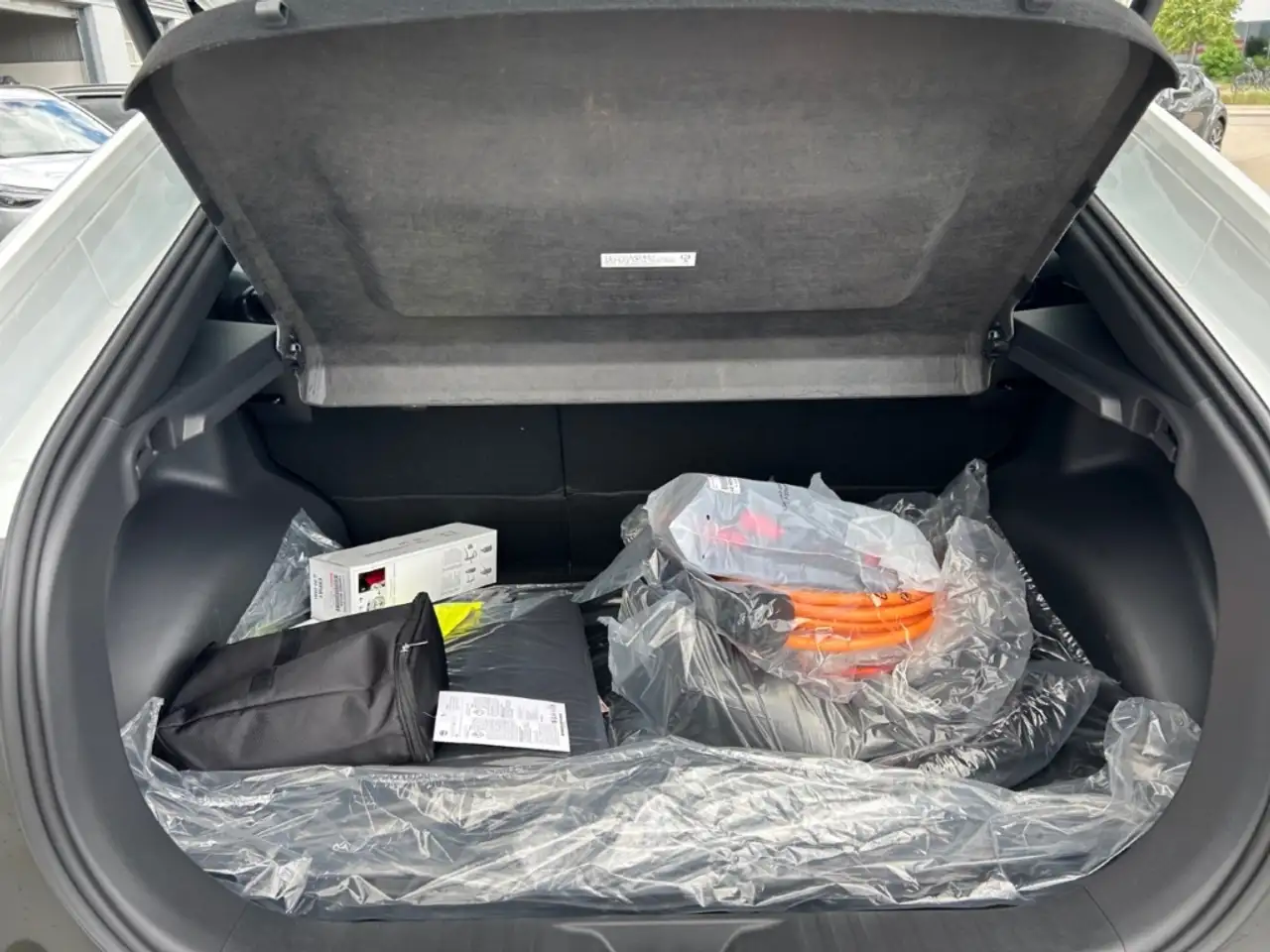 Toyota C-HR C-HR+ 165 kW 4x2 Teamplayer Elektro 10