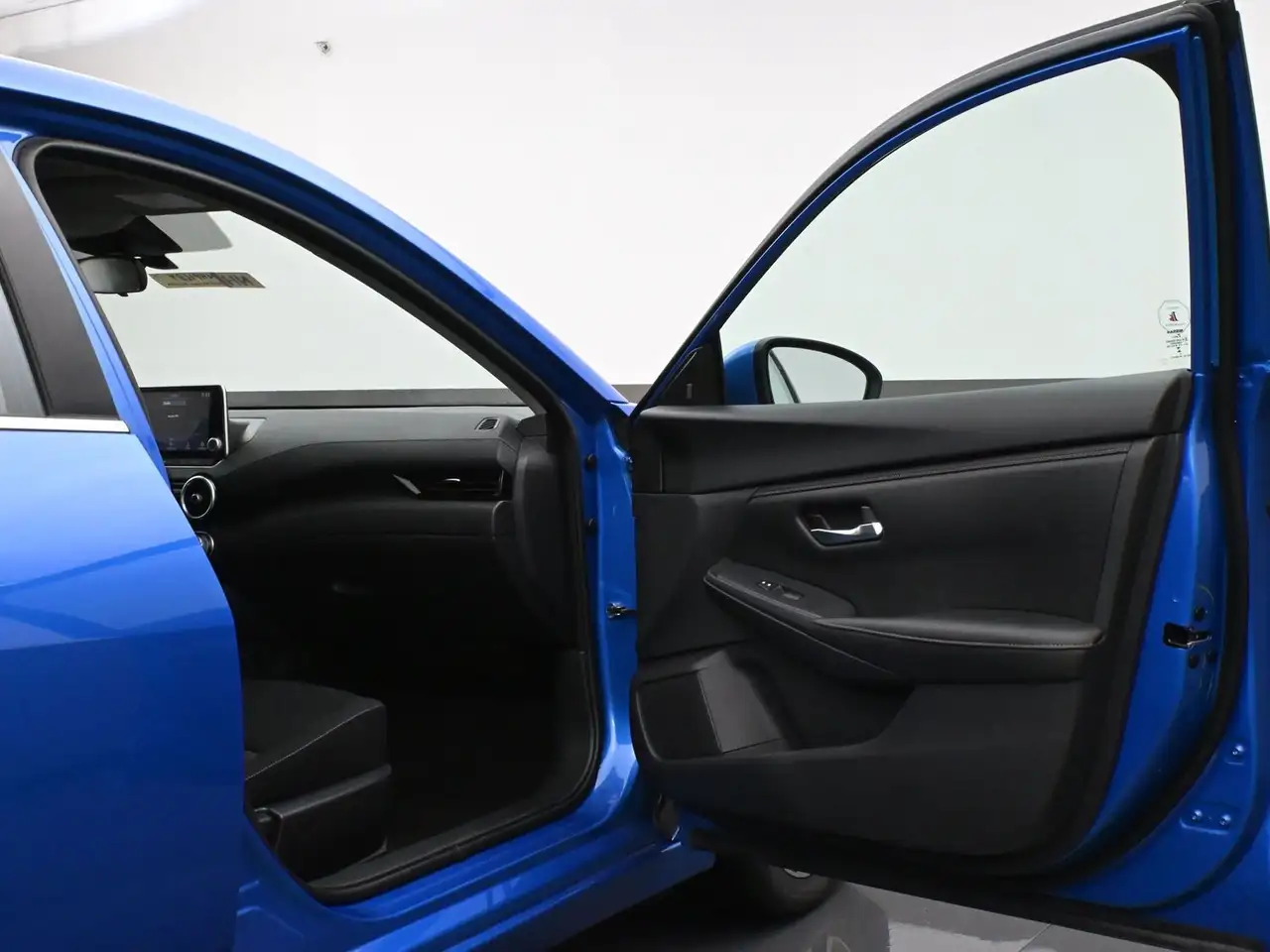 Nissan Sentra снимка Nissan Sentra