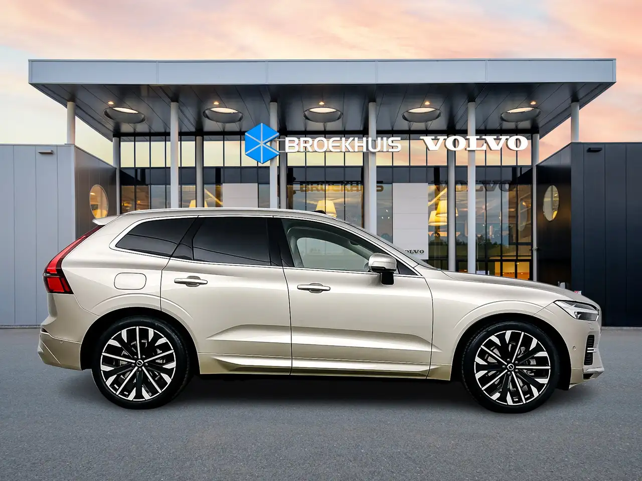 Volvo XC60 2026 — фото 7