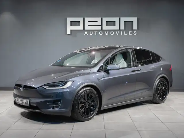 Tesla Model X 90D AWD