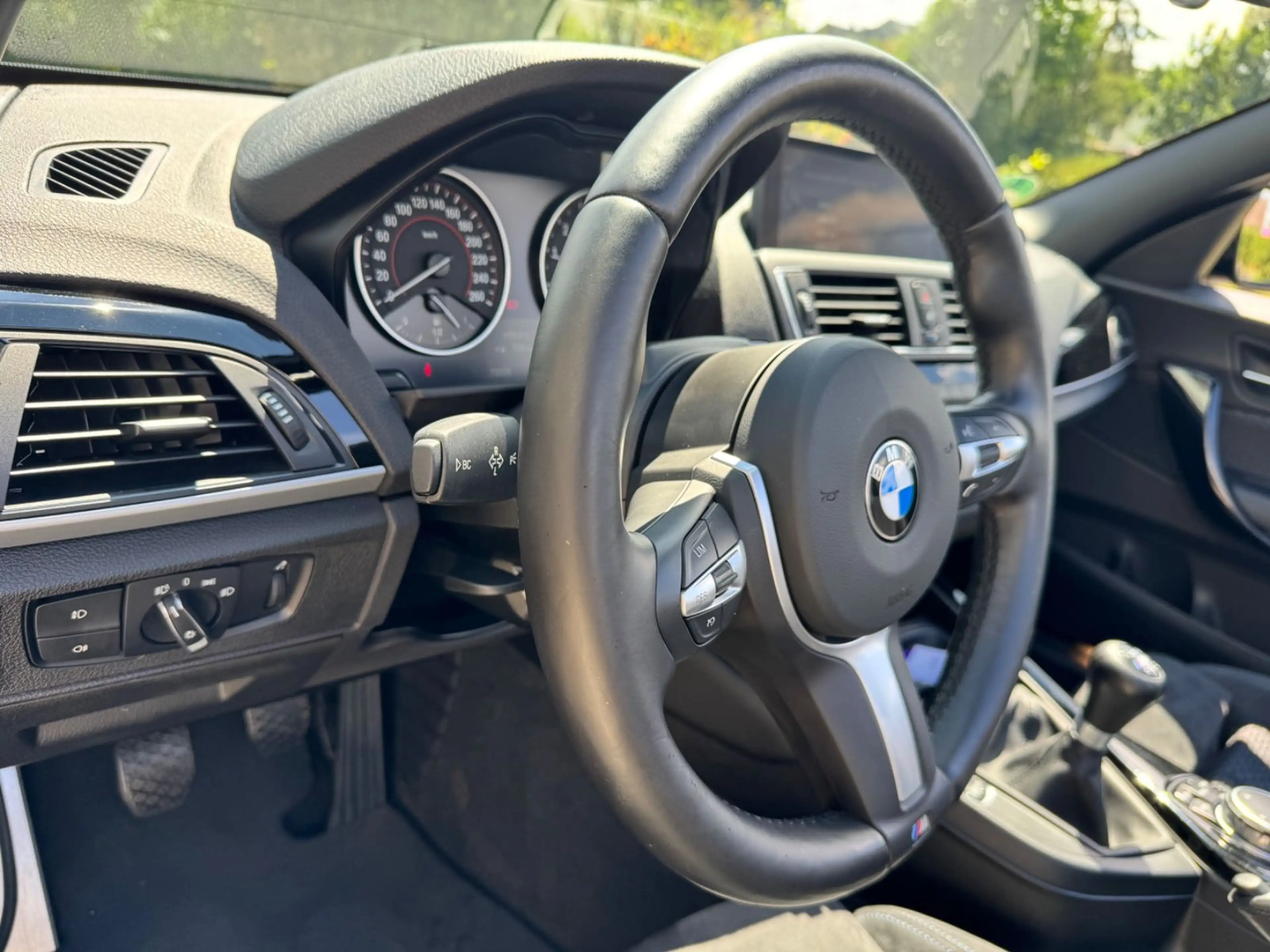 BMW 220 i M Sport*TOP GEPLFEGT* BMW GARANTIE* — photo 9