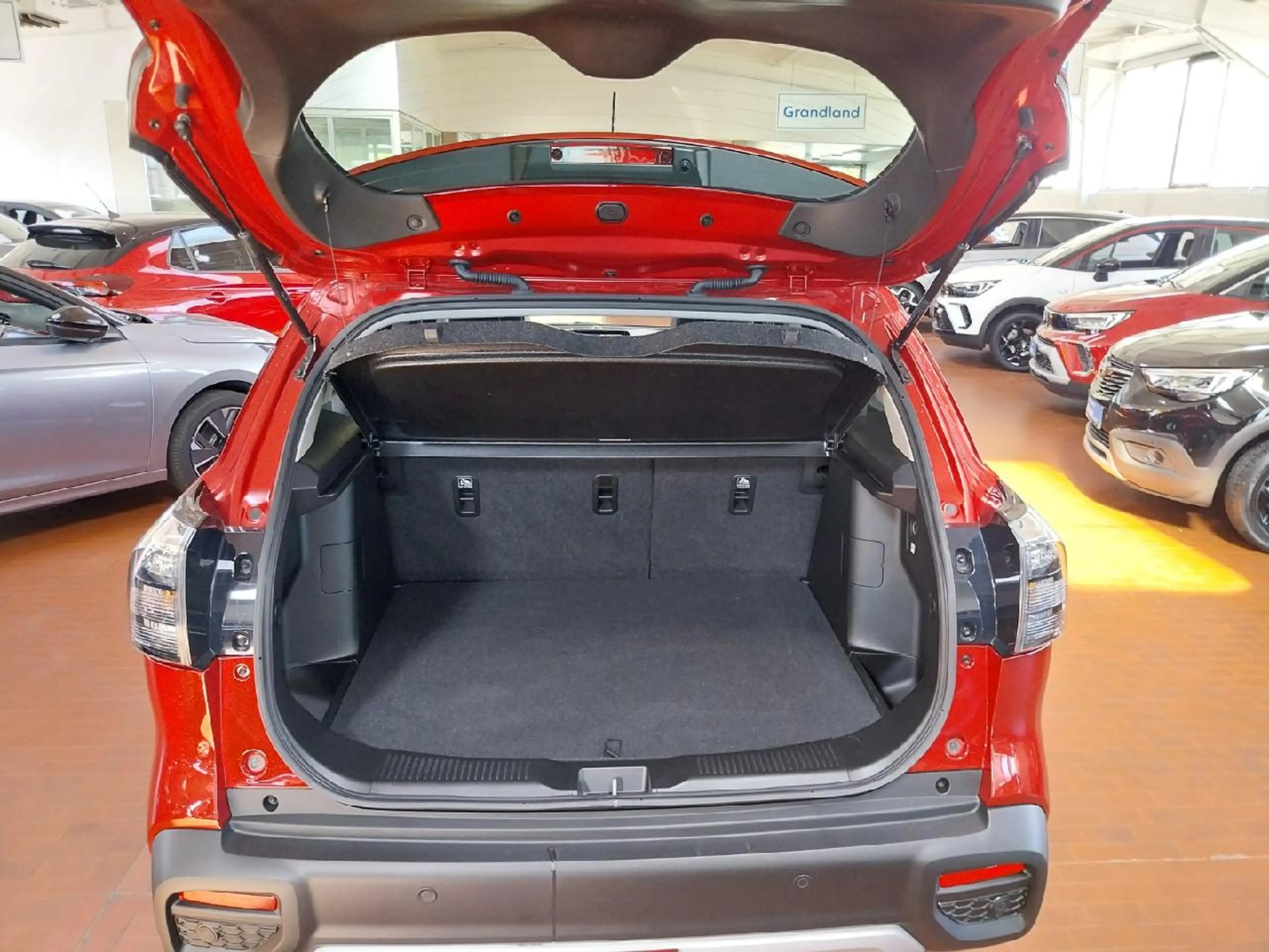 Suzuki S-Cross Comfort+ AllGrip 4x4 Pano 360° Keyless — photo 9