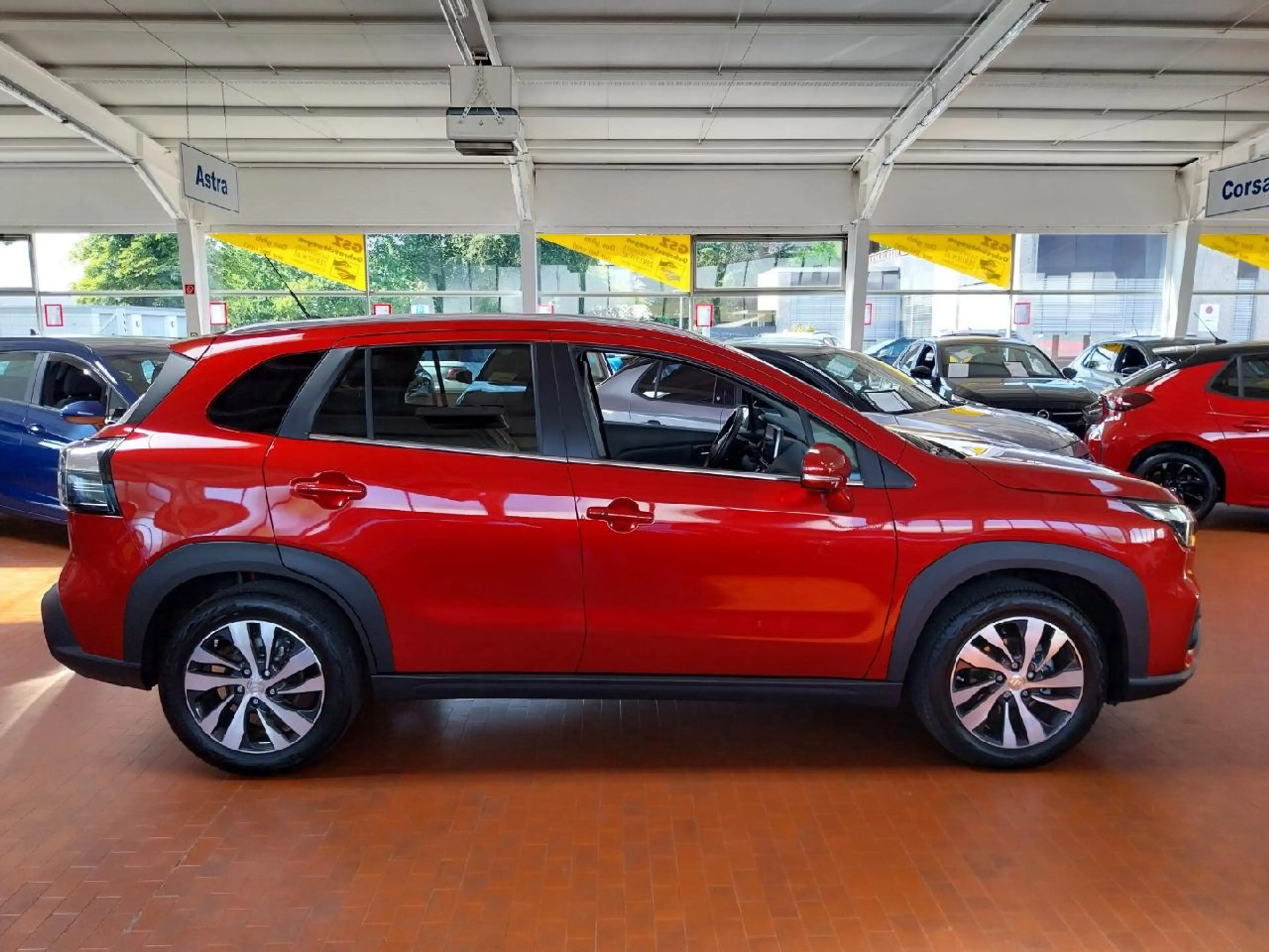 Suzuki S-Cross Comfort+ AllGrip 4x4 Pano 360° Keyless — photo 4