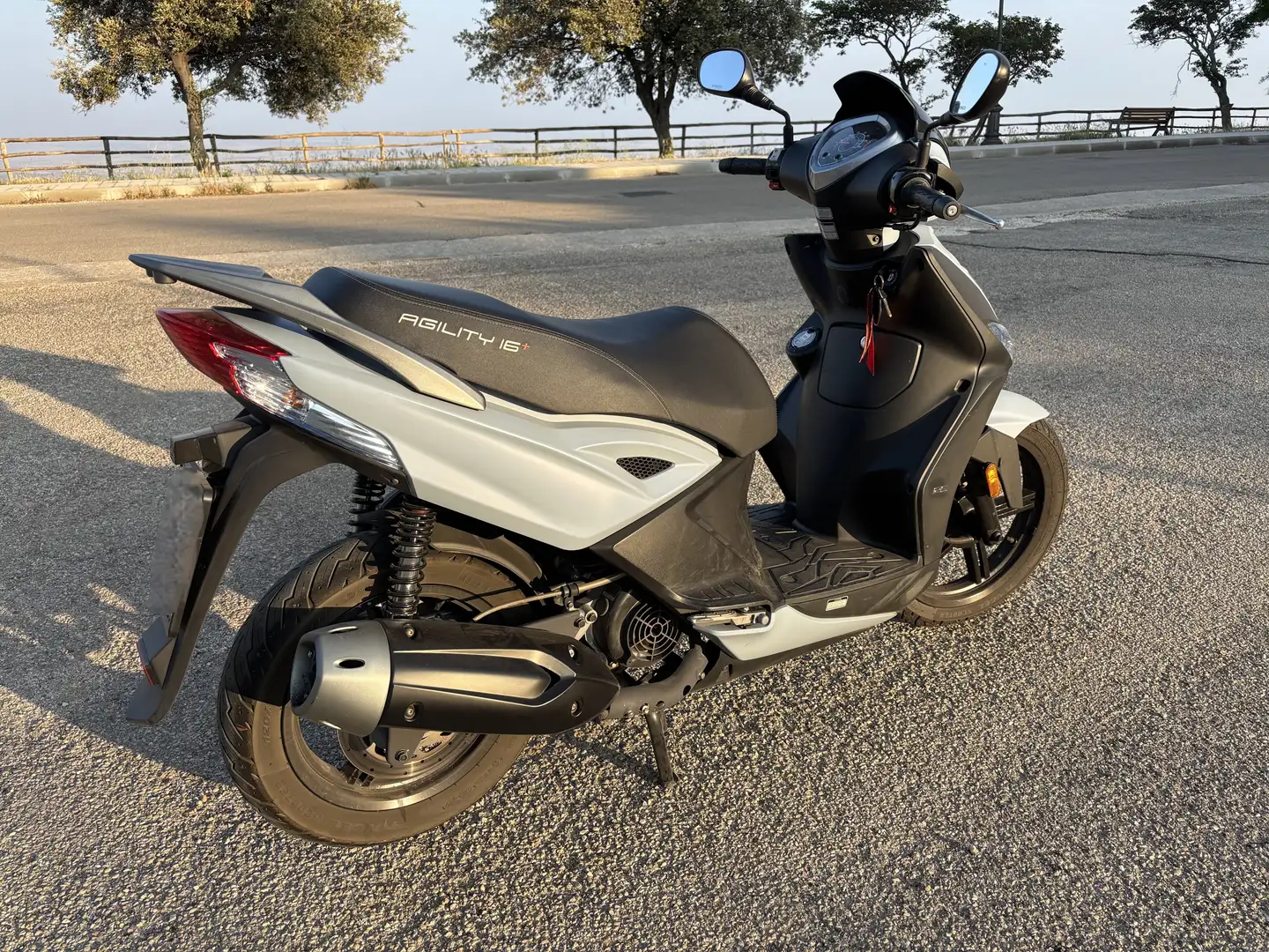Kymco Agility 125 R16+ Modrá - 2