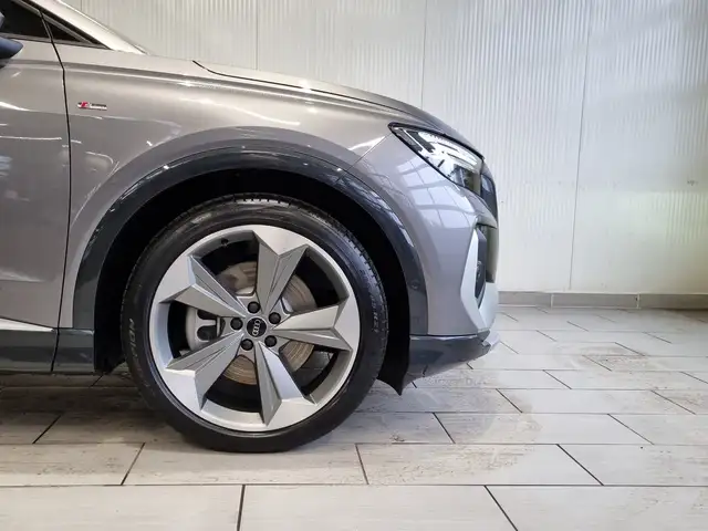 Audi Q4 e-tron Audi Q4 45 e-tron quattro Ansicht 6