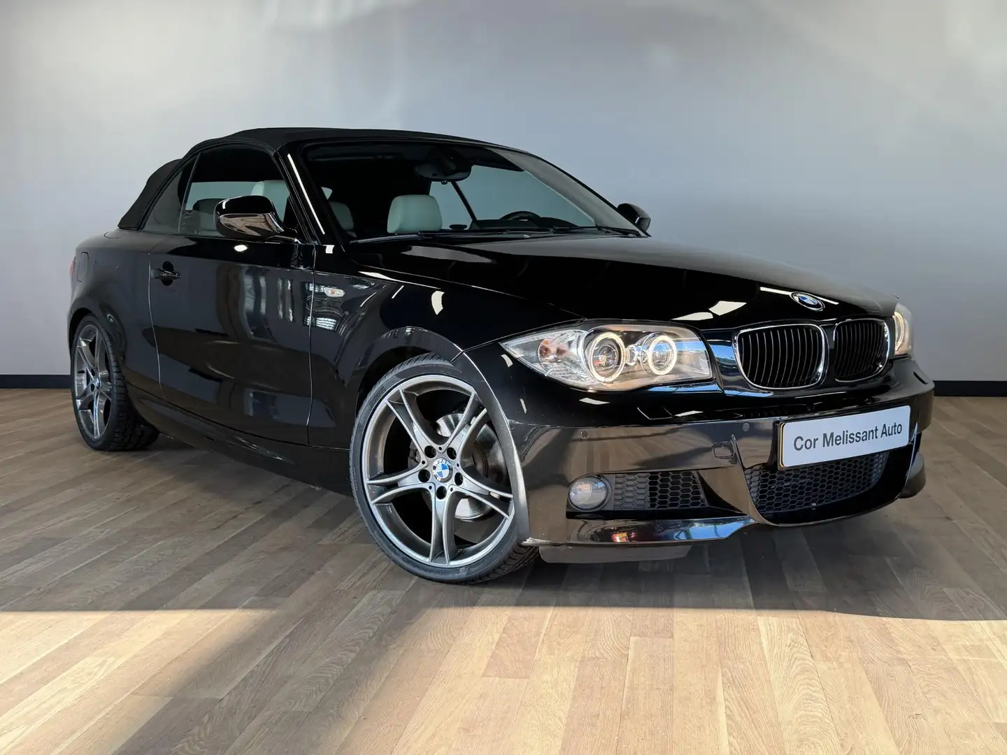 BMW 125 1-serie Cabrio 125i M Sport CARPLAY | CAMERA | TOP Zwart - 2