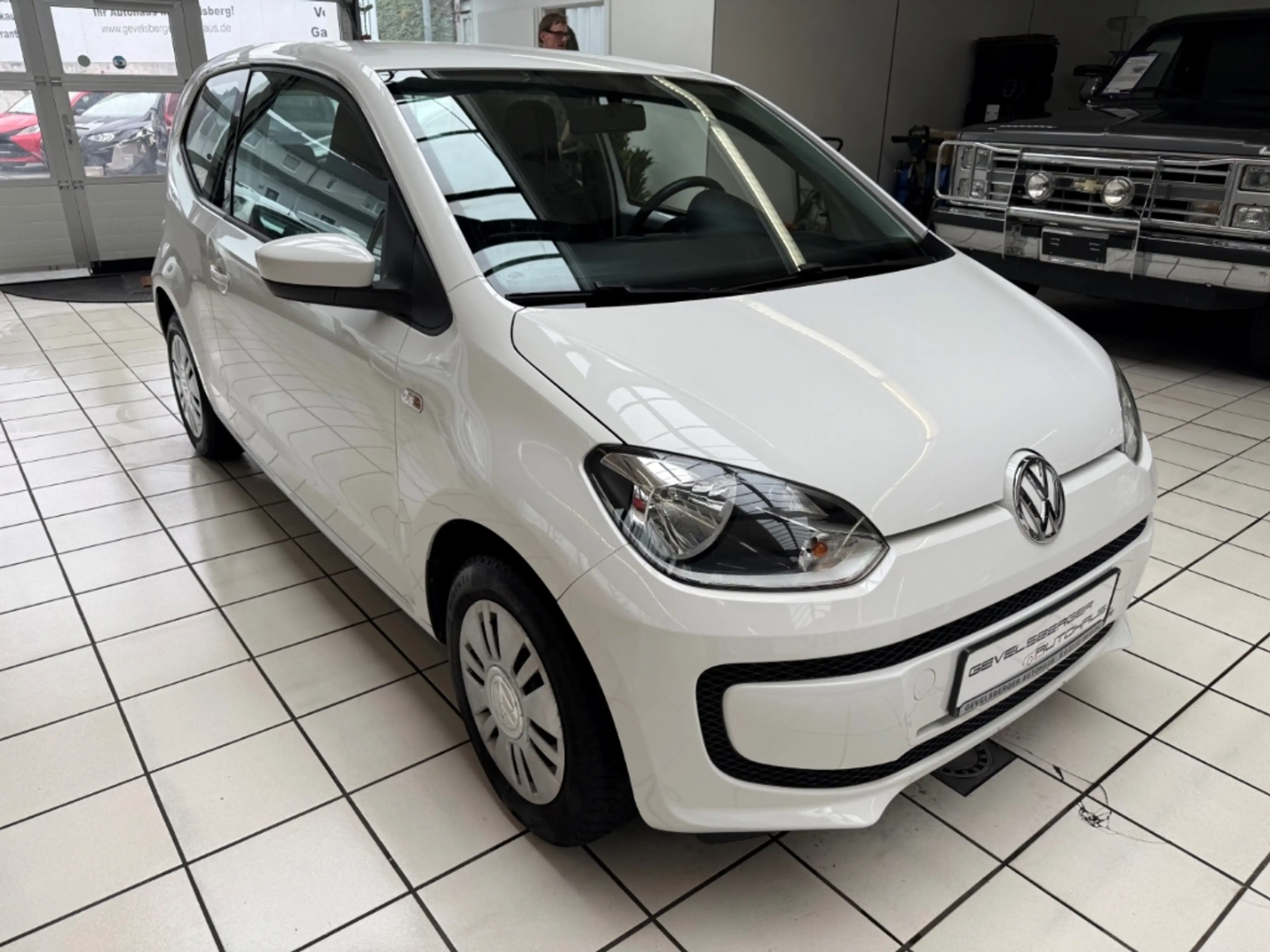 Volkswagen up! move 2.Hand Scheckheft GA Klima teilb.Rücksb AUX M — photo 3
