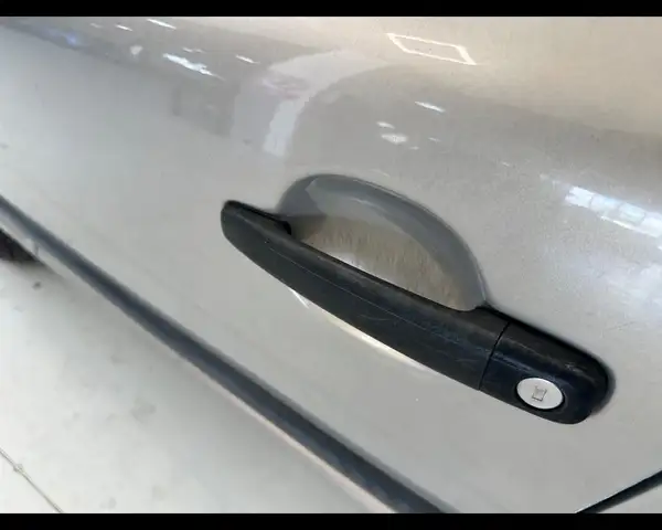 Citroen C3 view 4