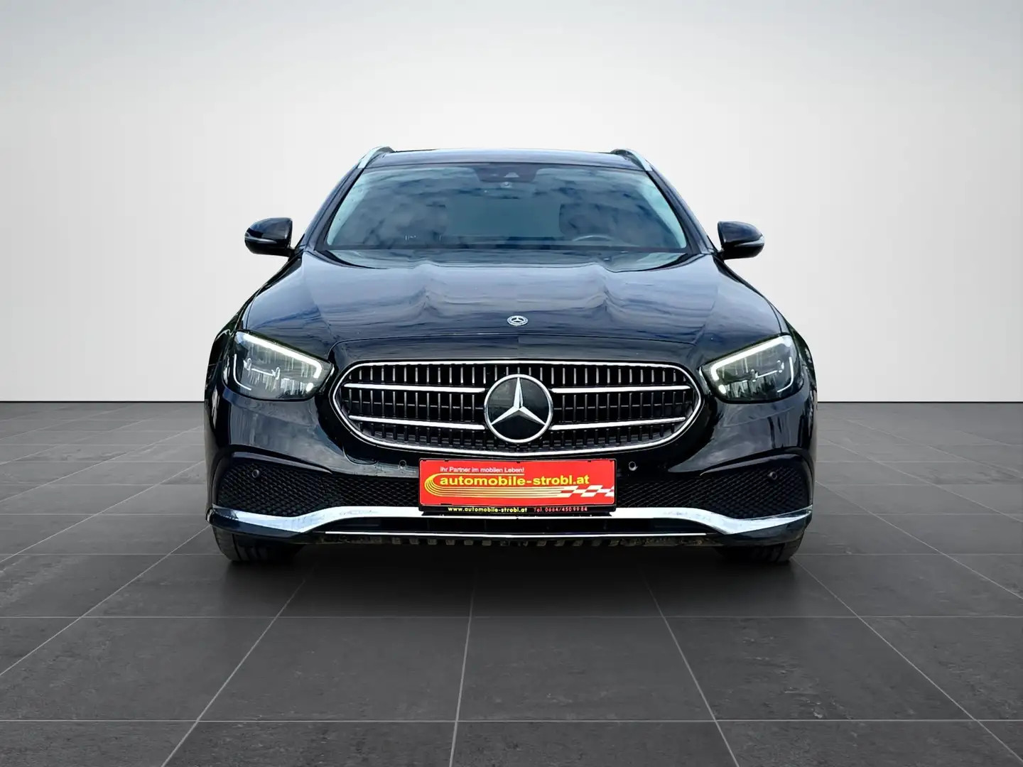 Mercedes-Benz E 200 E-Klasse E 200 d Avantg. *Widescreen* Pano* Garan Schwarz - 2