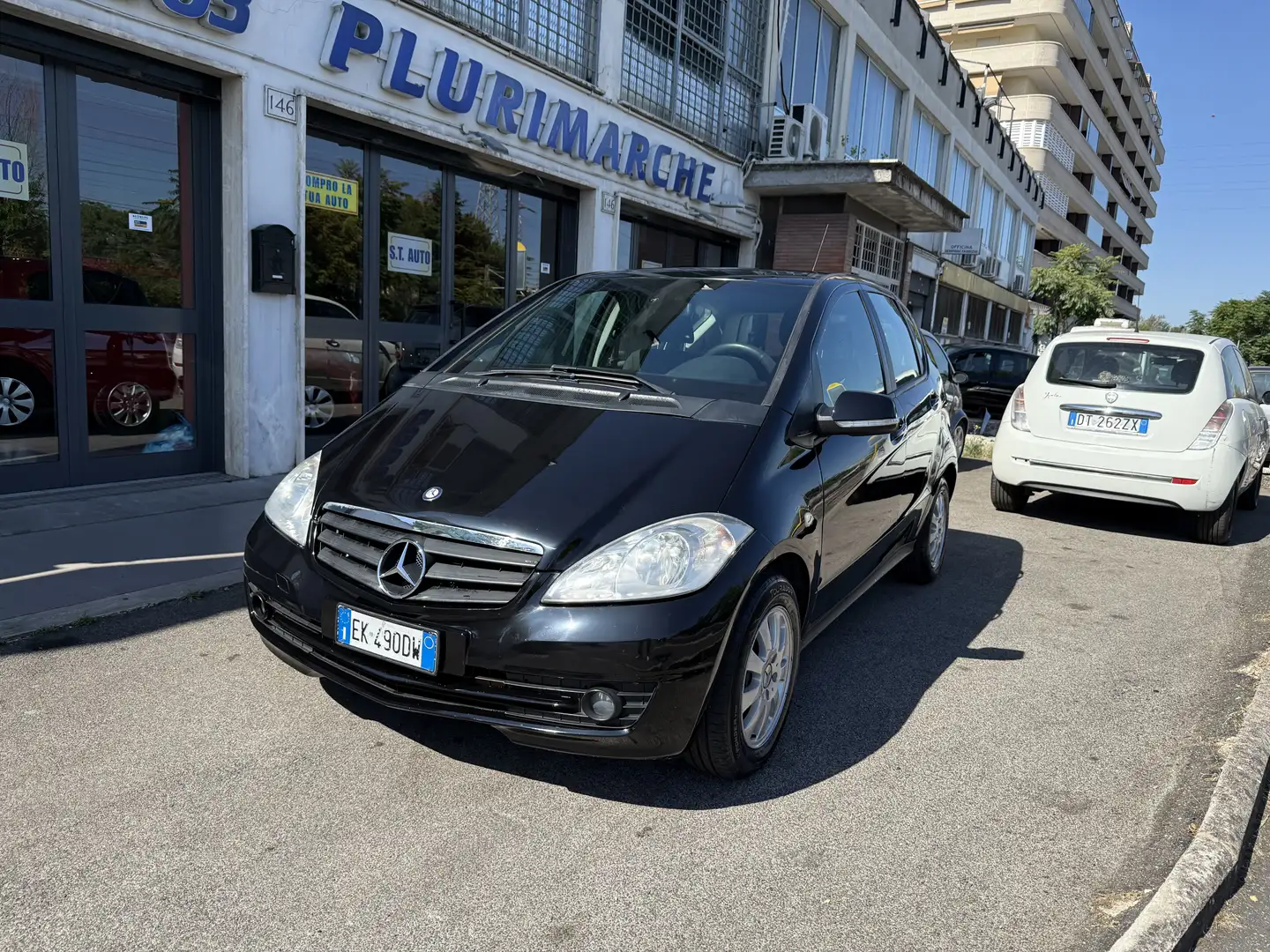 Mercedes-Benz A 160 ELEGANCE GPL 2030 CAMBIO AUTOMATICO 140000 KM Noir - 1