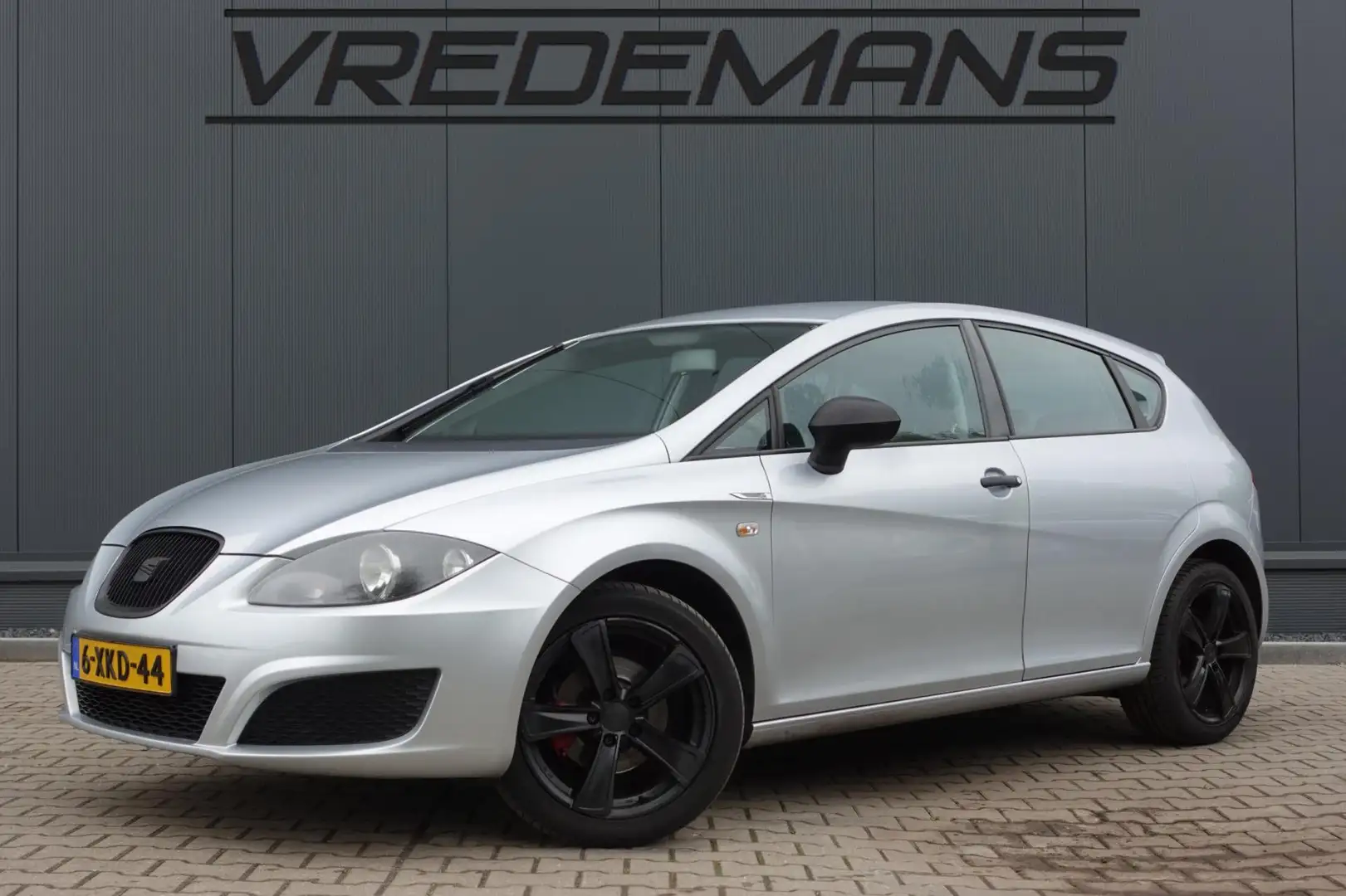 SEAT Leon 1.4 Gri - 1