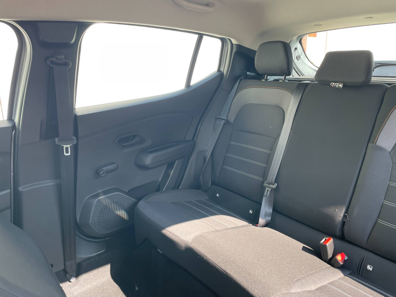 Dacia Sandero STEPWAY ESSENTIAL APPLECARPLAY USB LED Bi-XENON MFL STARTSTOPP TEMPOMAT — photo 14