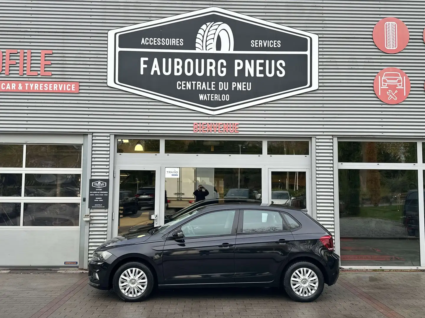 Volkswagen Polo *1.0i*GARANTIE-12MOIS*EURO-6b*CLIMATISATION* Noir - 2