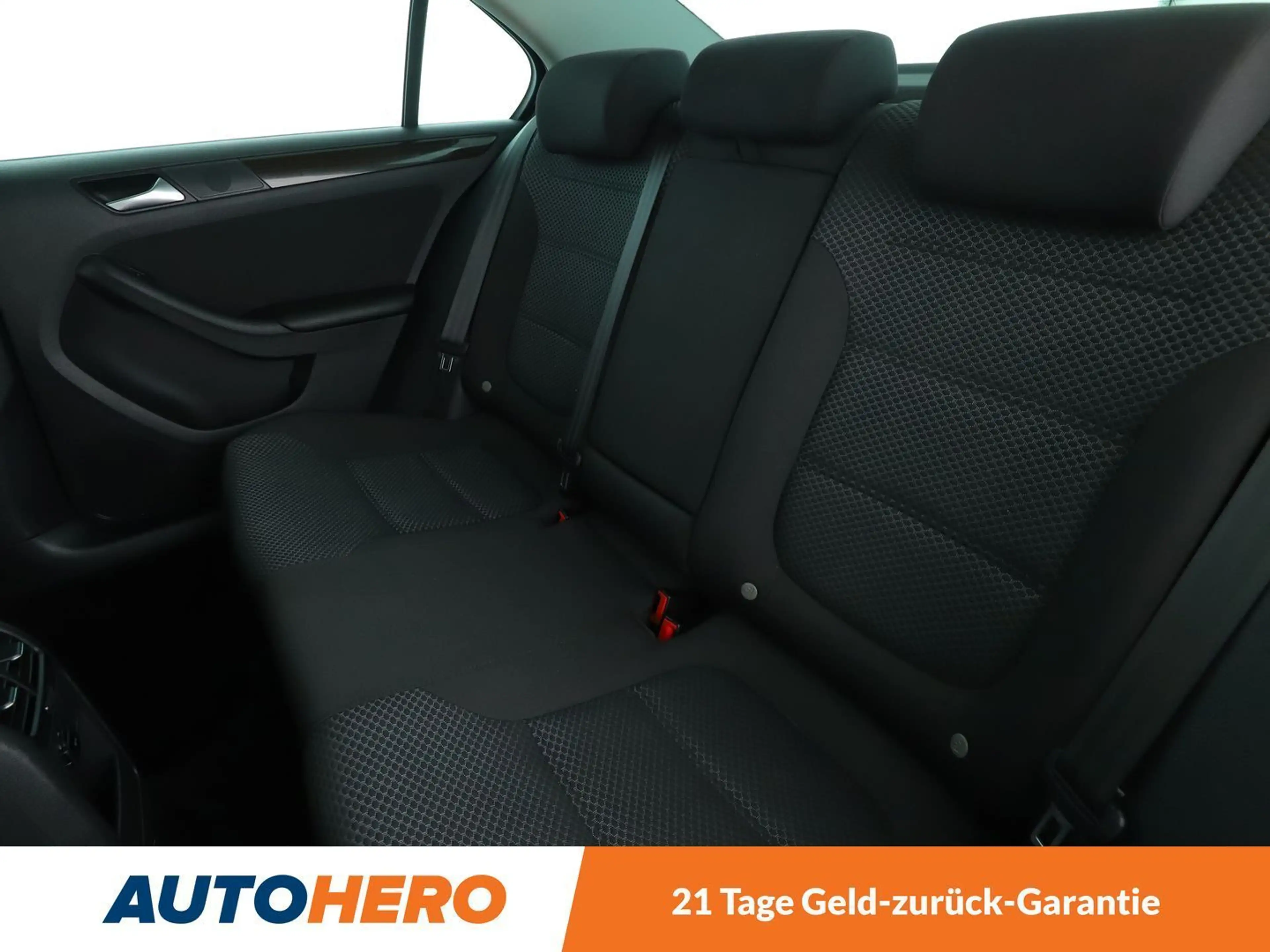 Volkswagen Jetta 1.4 TSI BlueMotion*NAVI*XENON*PDC*KLIMA* — photo 15