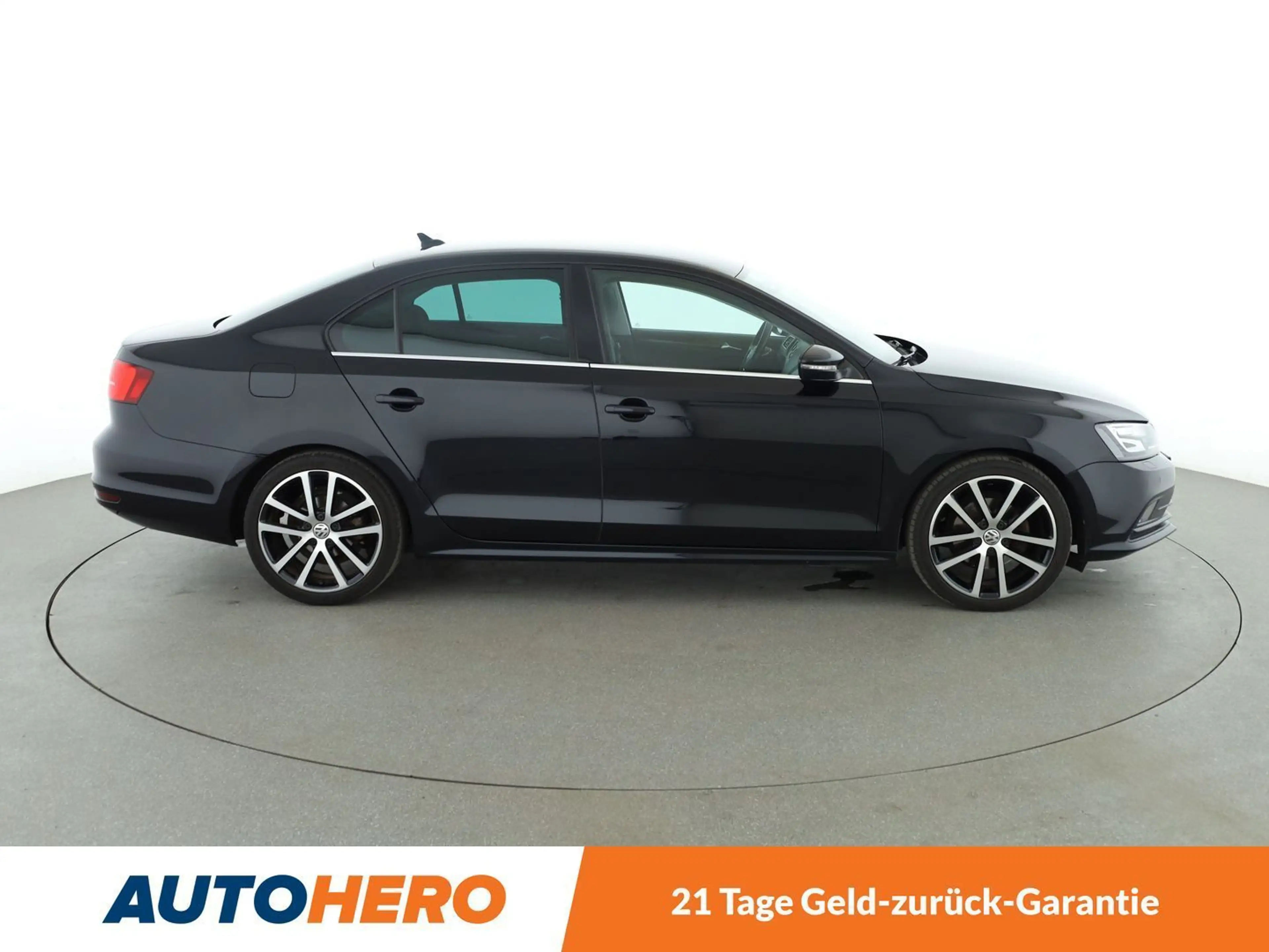 Volkswagen Jetta 1.4 TSI BlueMotion*NAVI*XENON*PDC*KLIMA* — photo 7
