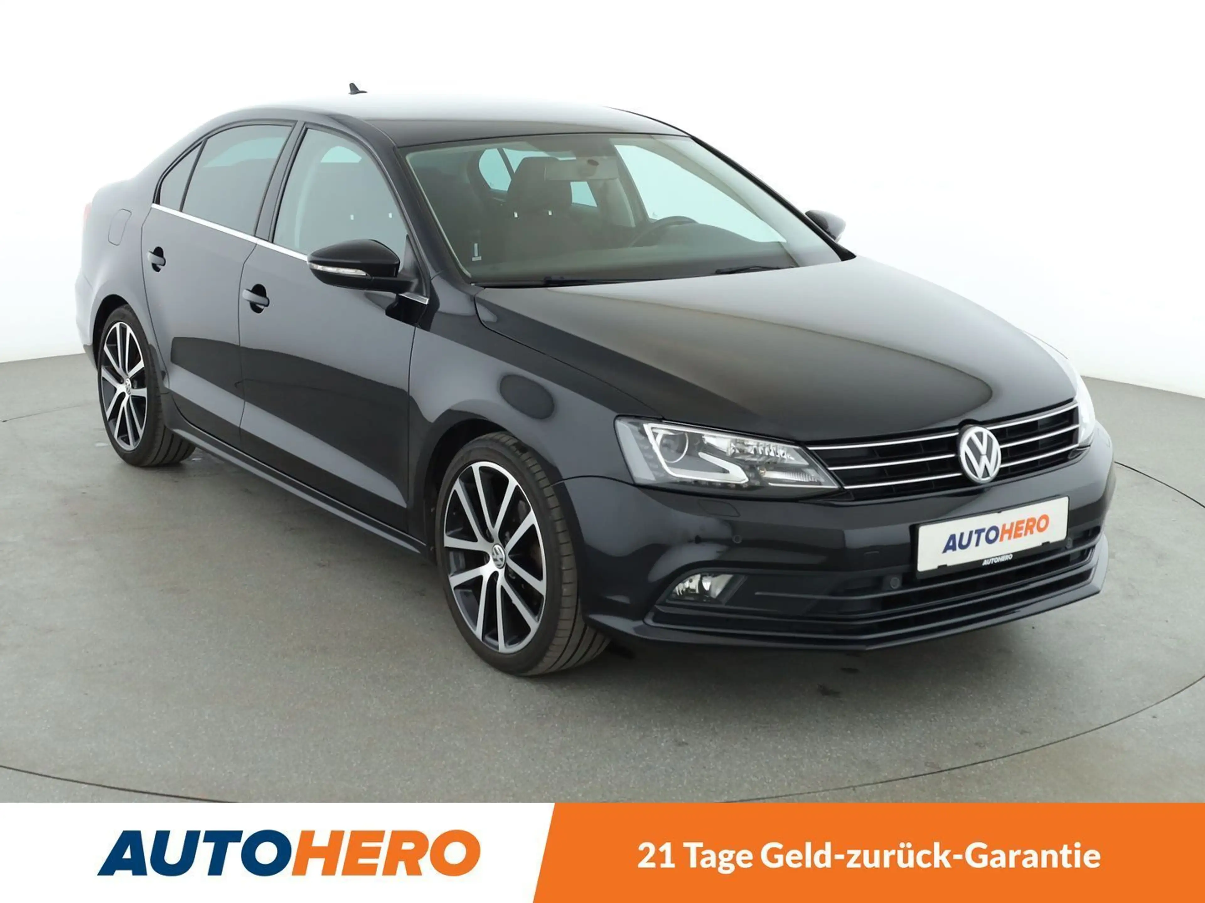 Volkswagen Jetta 1.4 TSI BlueMotion*NAVI*XENON*PDC*KLIMA* — photo 8