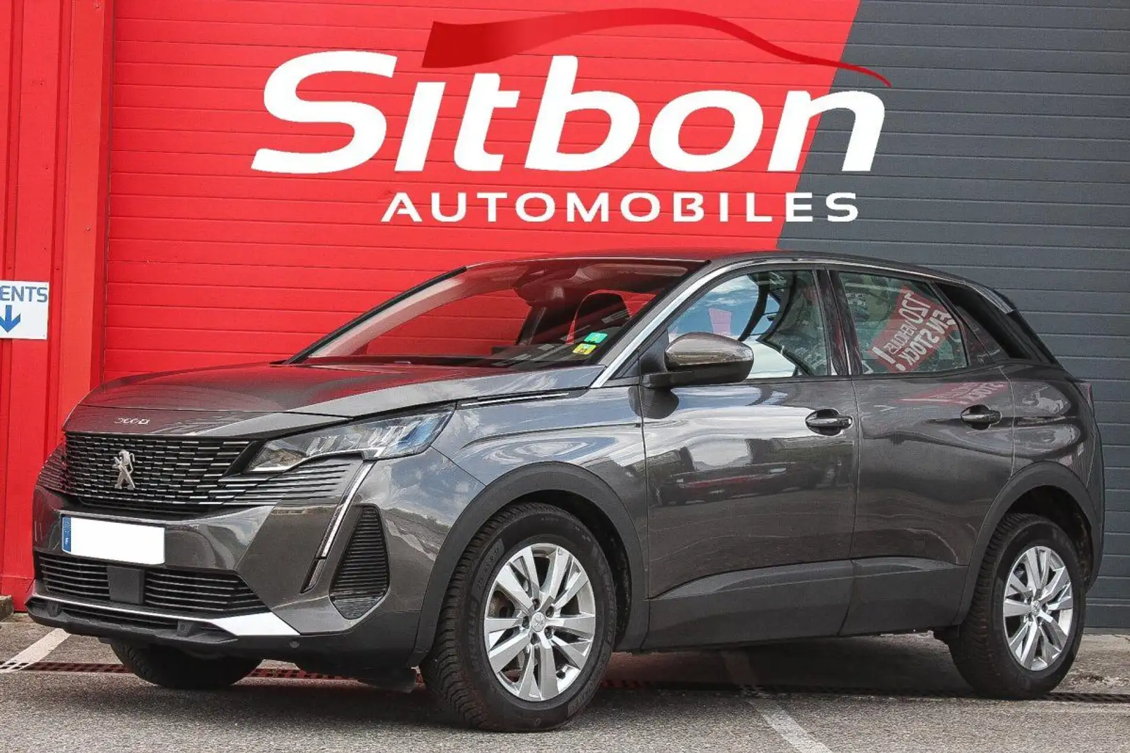 Peugeot 3008 1.2i PureTech 130 Gris - 1