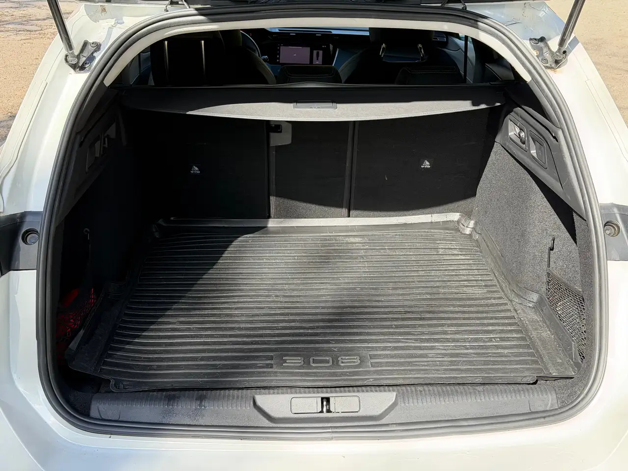 Peugeot 308 308 SW 1.5 BlueHDi Allure S 12.388 + NETTO 7