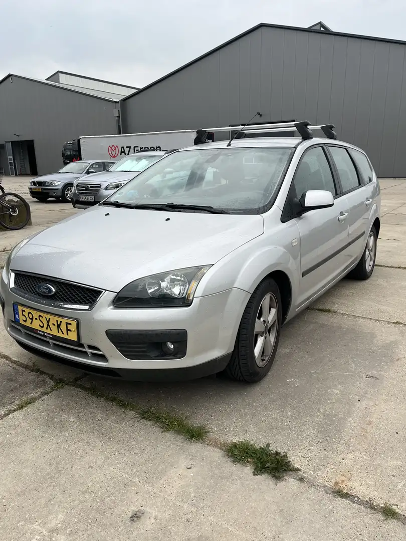 Ford Focus Turnier 1.6 16V Connection - 1