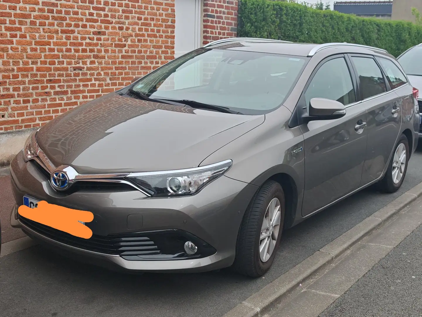 Toyota Auris Auris SW 1.8i HSD Business Plus E-CVT - 2