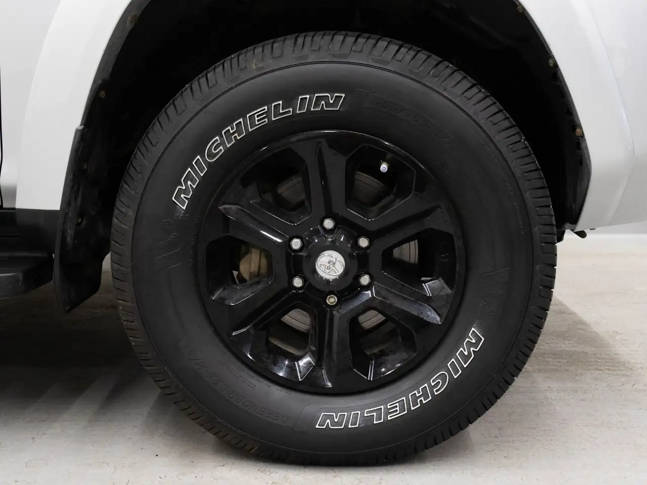 Toyota 4-Runner photo Toyota 4-Runner