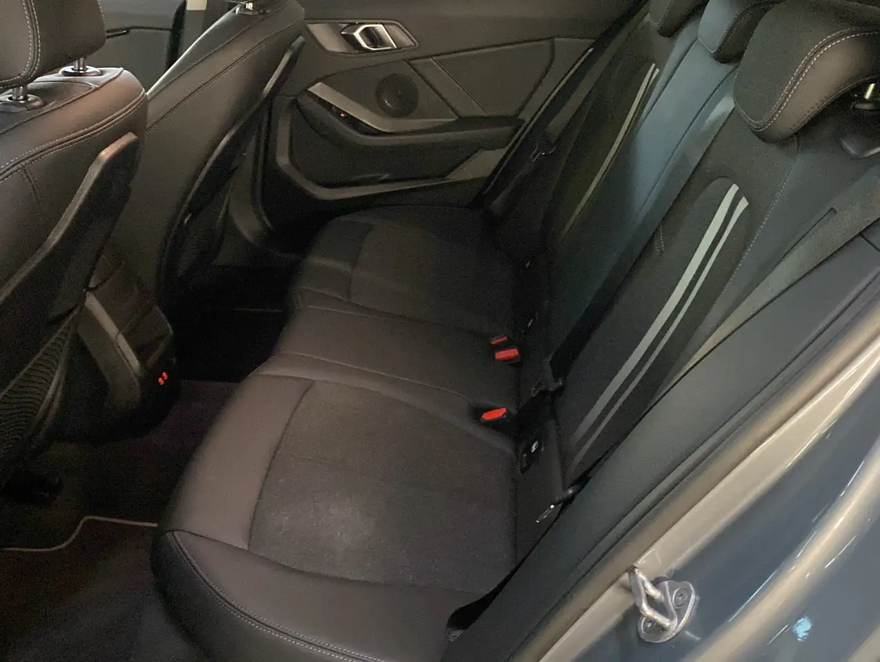 BMW 116 i Sport Line*Navi*DAB* 7